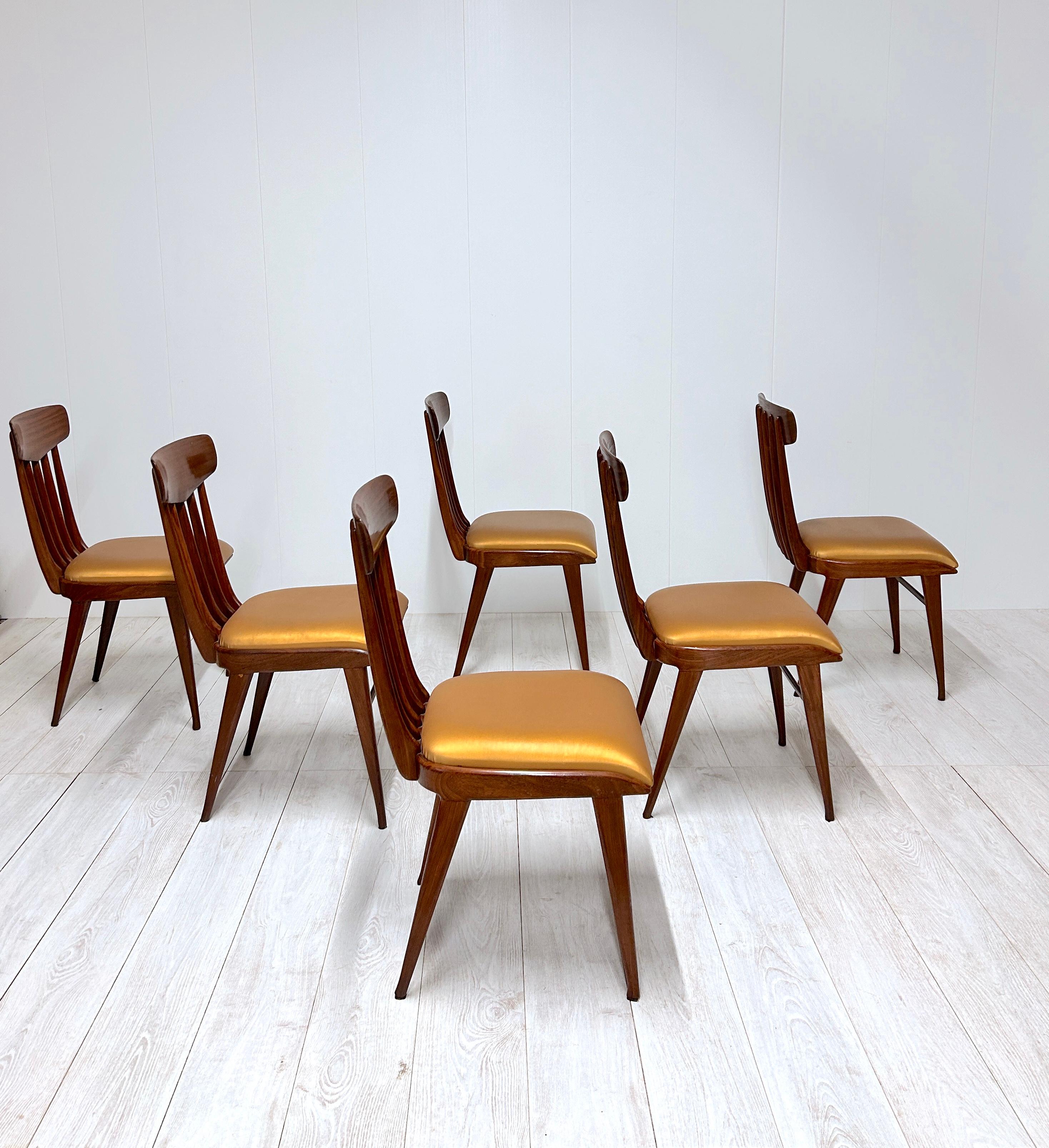 Set di 6 sedie in legno, Italia, anni '50 In Good Condition In Rivoli, IT