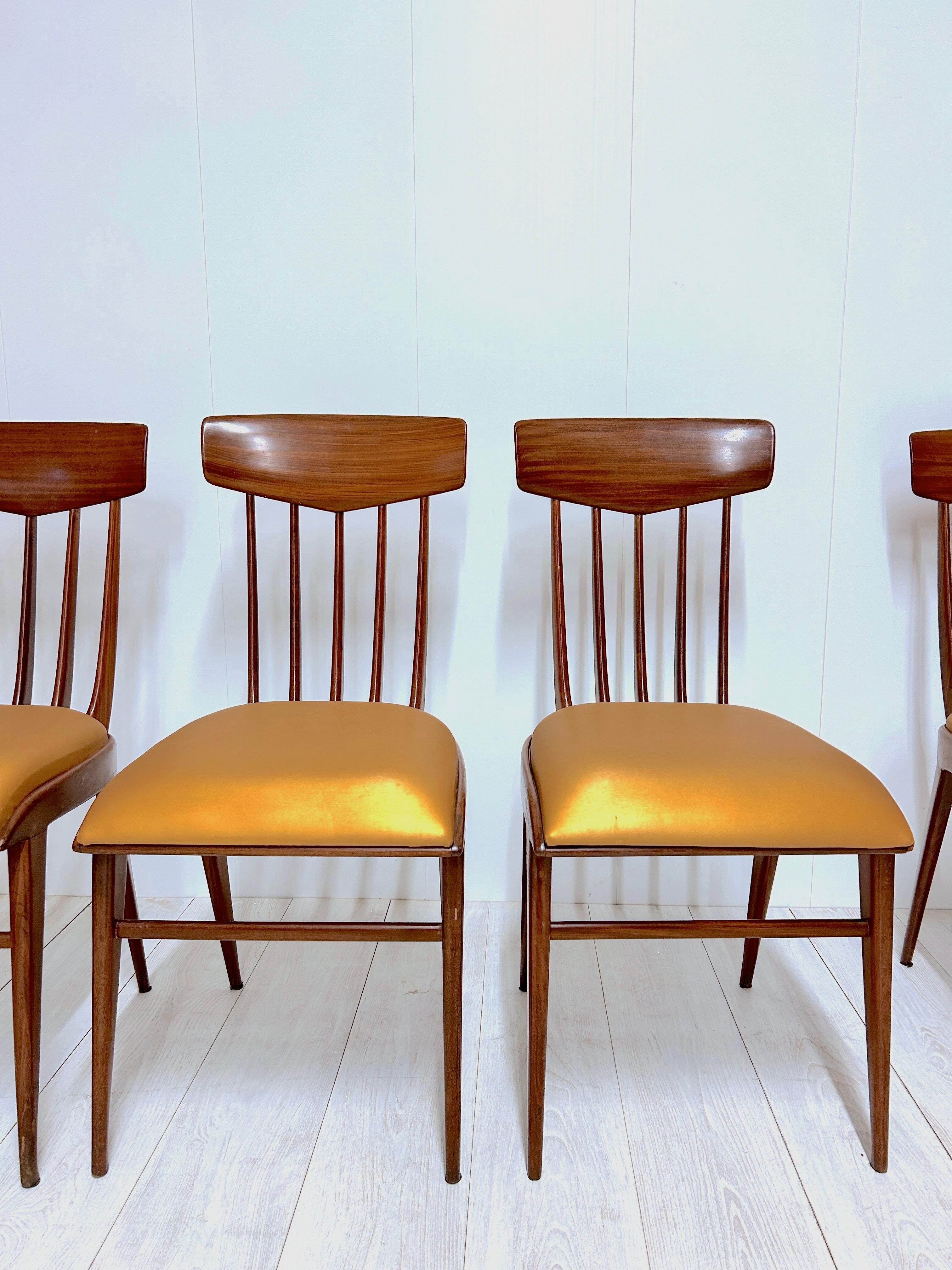 Set di 6 sedie in legno, Italia, anni '50 3