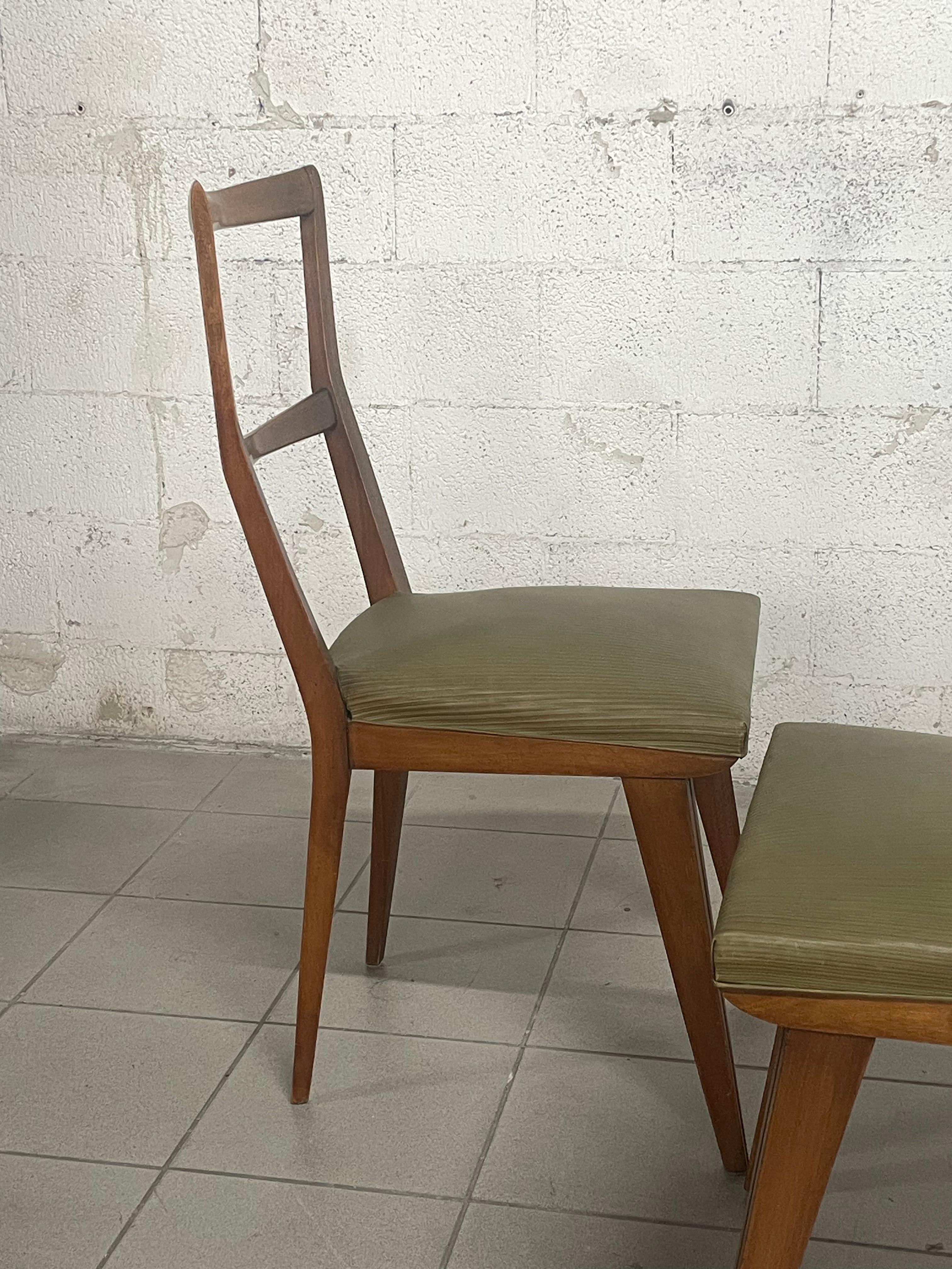 Set of 6 walnut chairs 1960s, Italian manufacture In Good Condition For Sale In SAN PIETRO MOSEZZO, NO