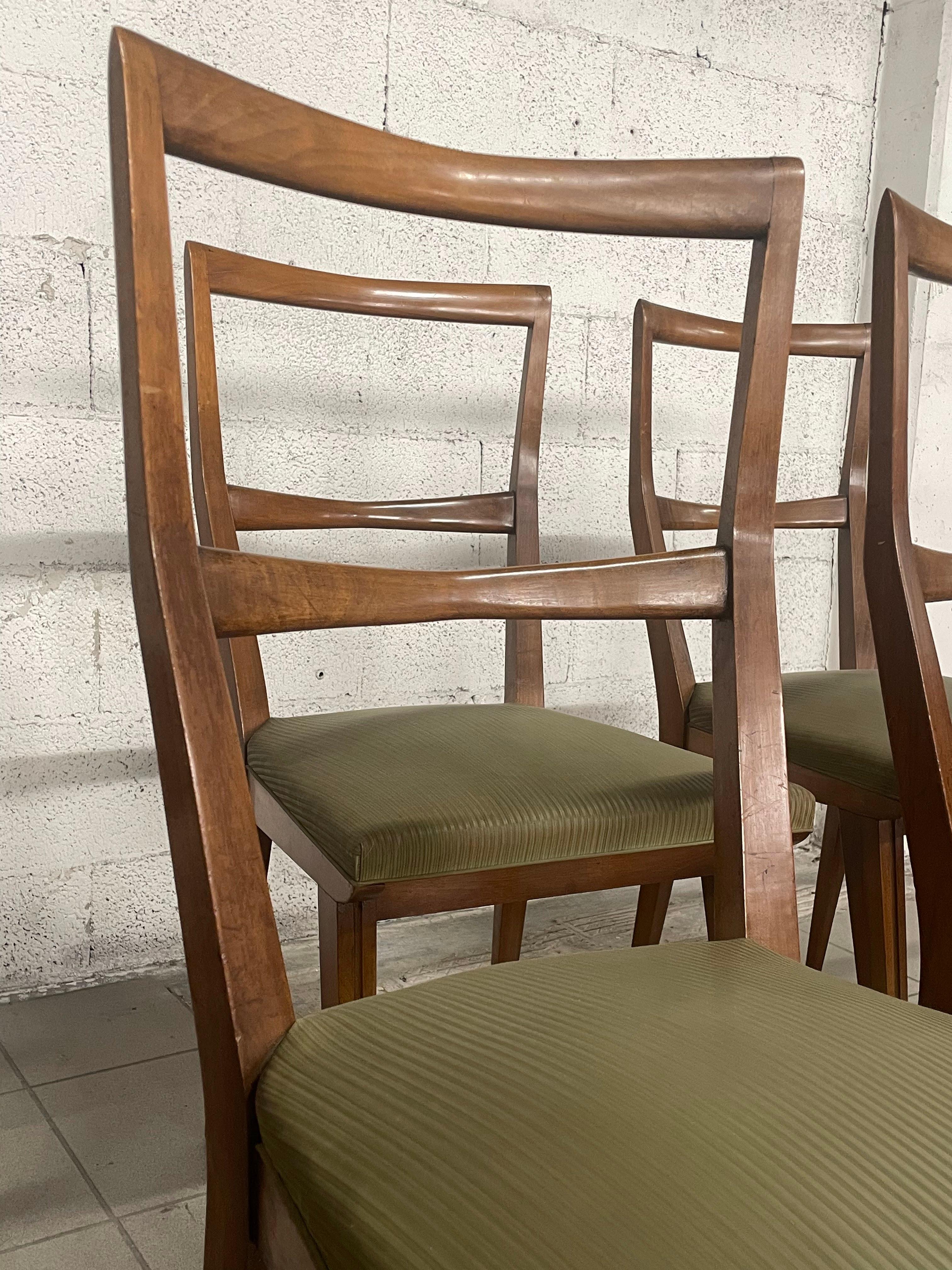 Set of 6 walnut chairs 1960s, Italian manufacture For Sale 1