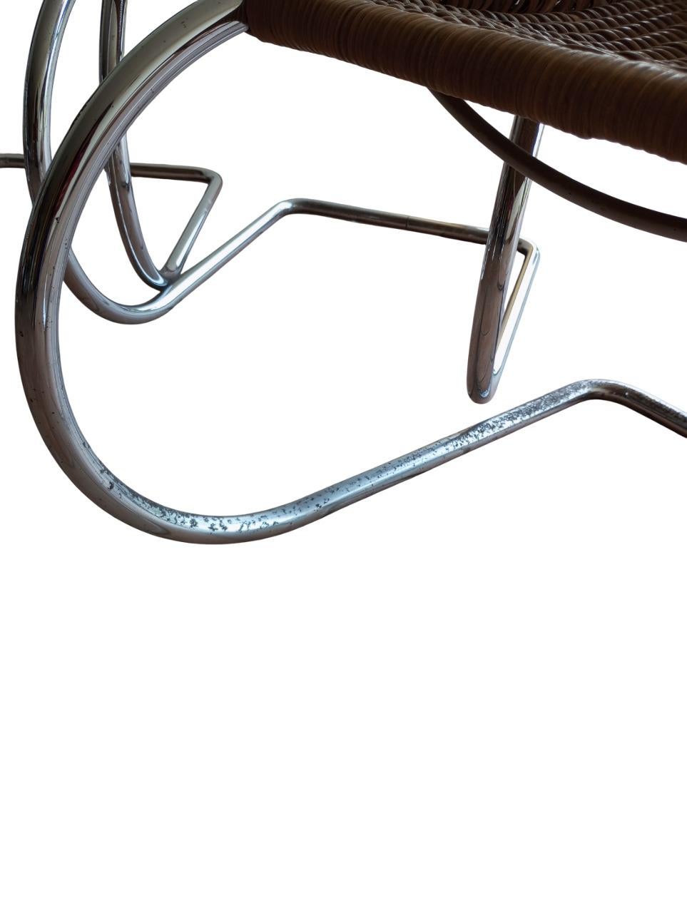 Ensemble de 6 chaises mod. 'MR10' conçues par Ludwig Mies van der Rohe  pour Thonet en vente 4