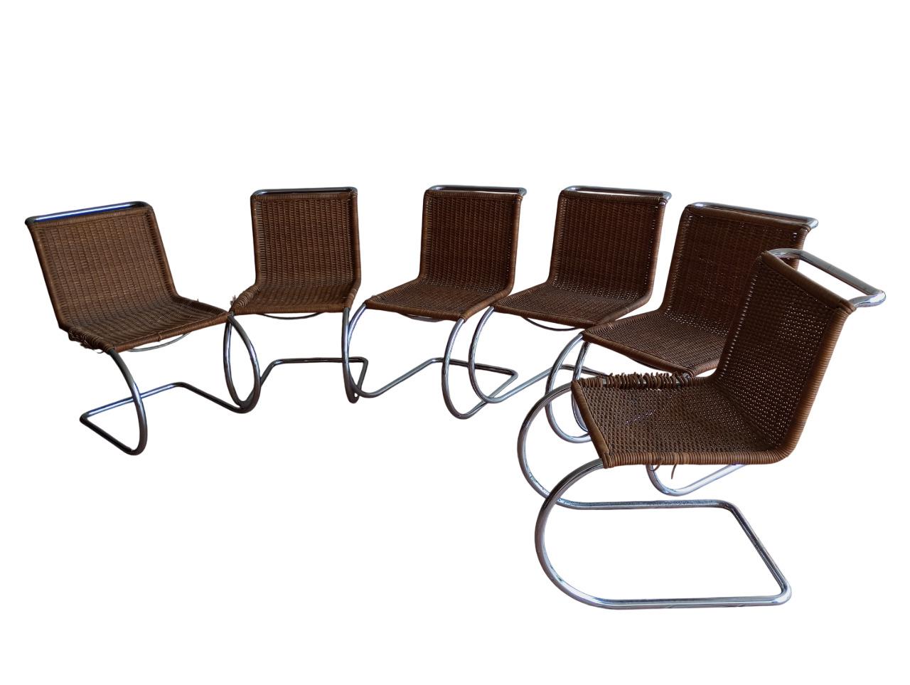 Ensemble de 6 chaises mod. 'MR10' conçues par Ludwig Mies van der Rohe  pour Thonet en vente 5
