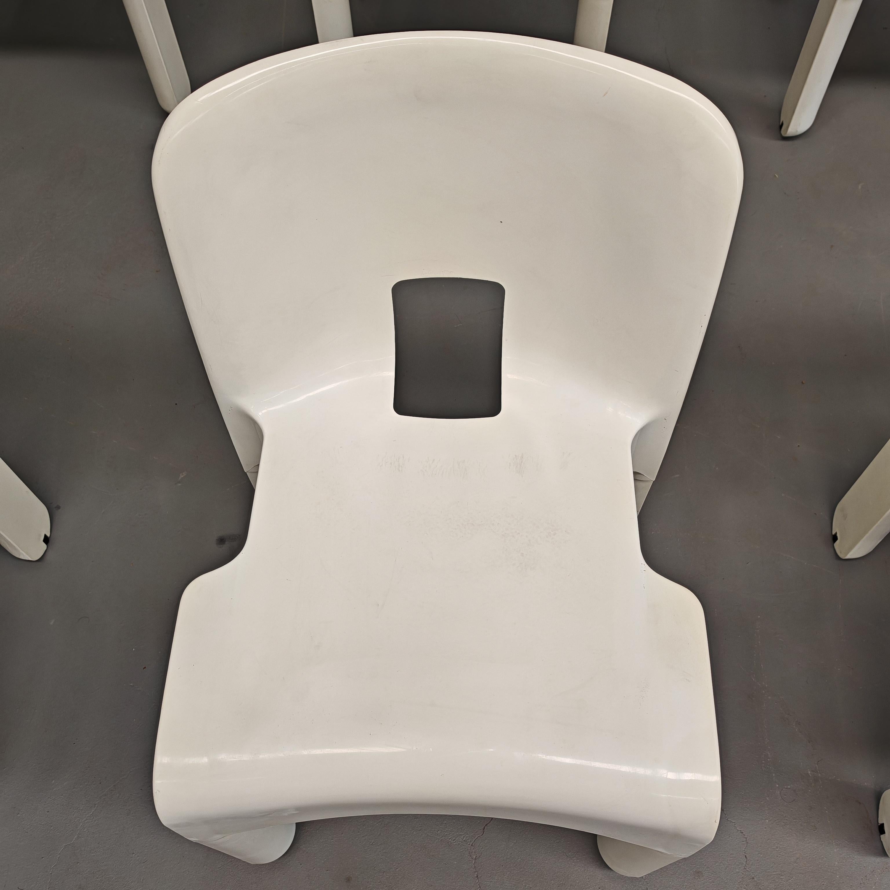 Plastique ensemble de 6 chaises 