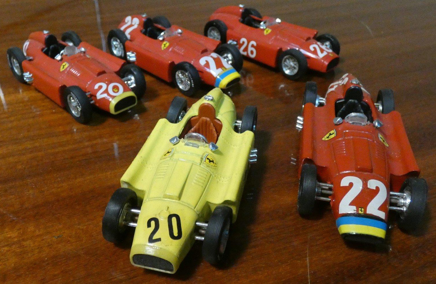 Ensemble de 64 modèles de la collection Scuderia Ferrari Historical Archive, années 1980 en vente 10