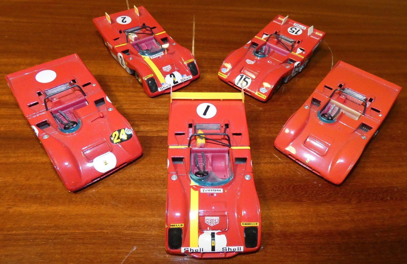 Aluminium Ensemble de 64 modèles de la collection Scuderia Ferrari Historical Archive, années 1980 en vente