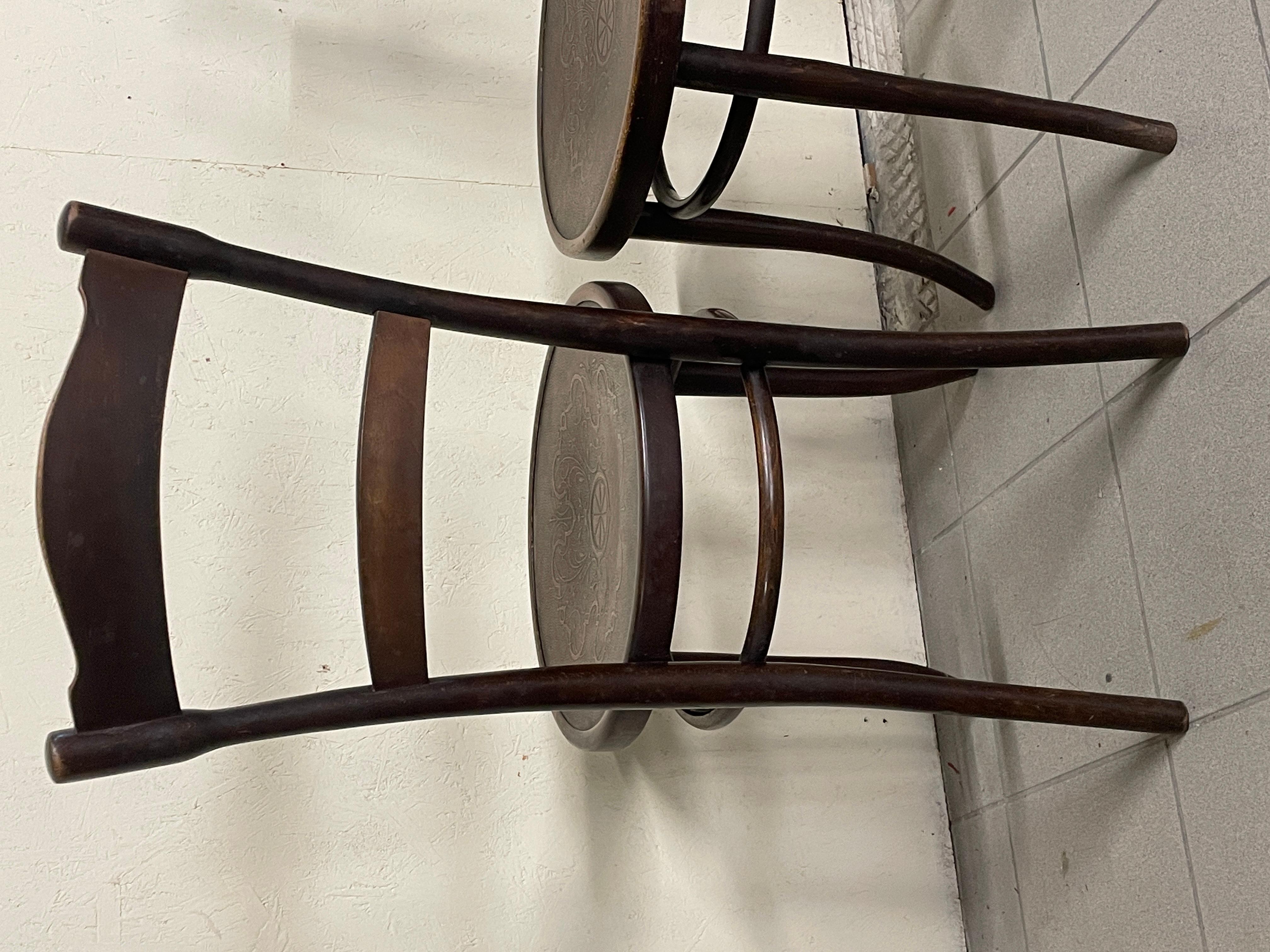 Satz von 8 Thonet-Stühlen aus der ersten Hälfte des 20. Jahrhunderts im Angebot 7