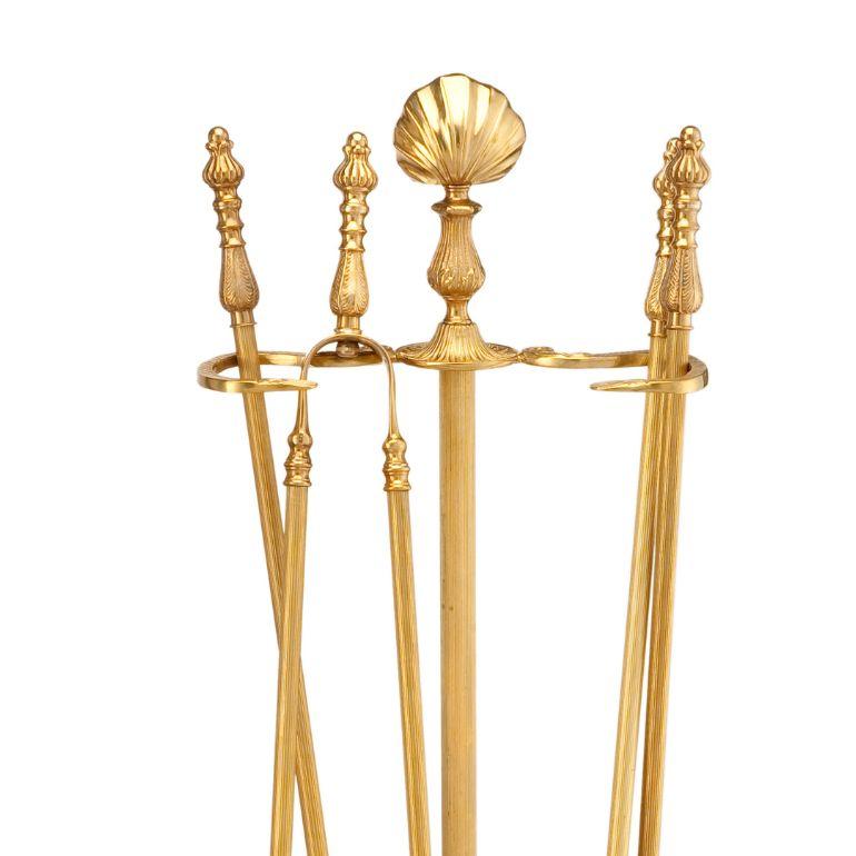 All Saints brass fireplace tool set In New Condition For Sale In Firenze, FI