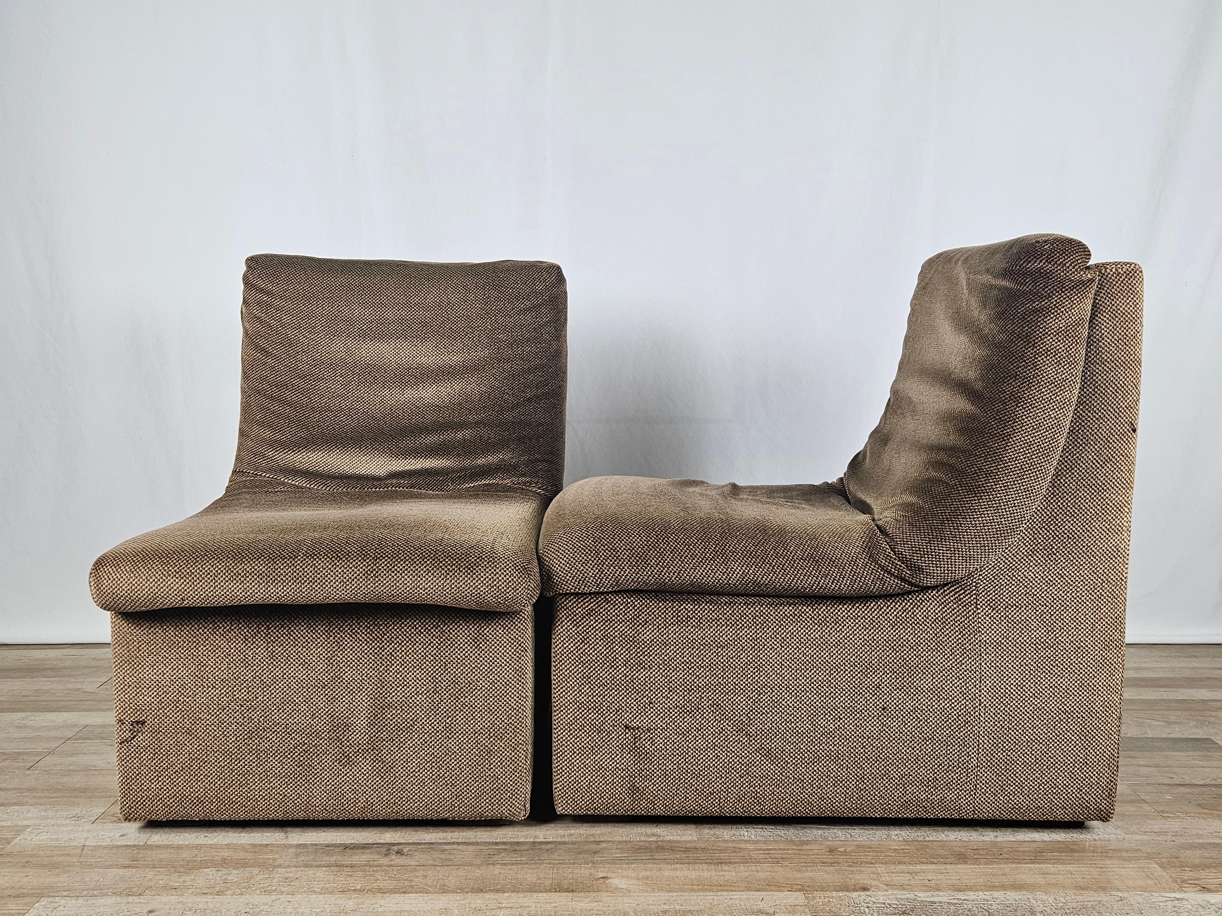 Fabric Set of five modular 1970s fabric seats For Sale