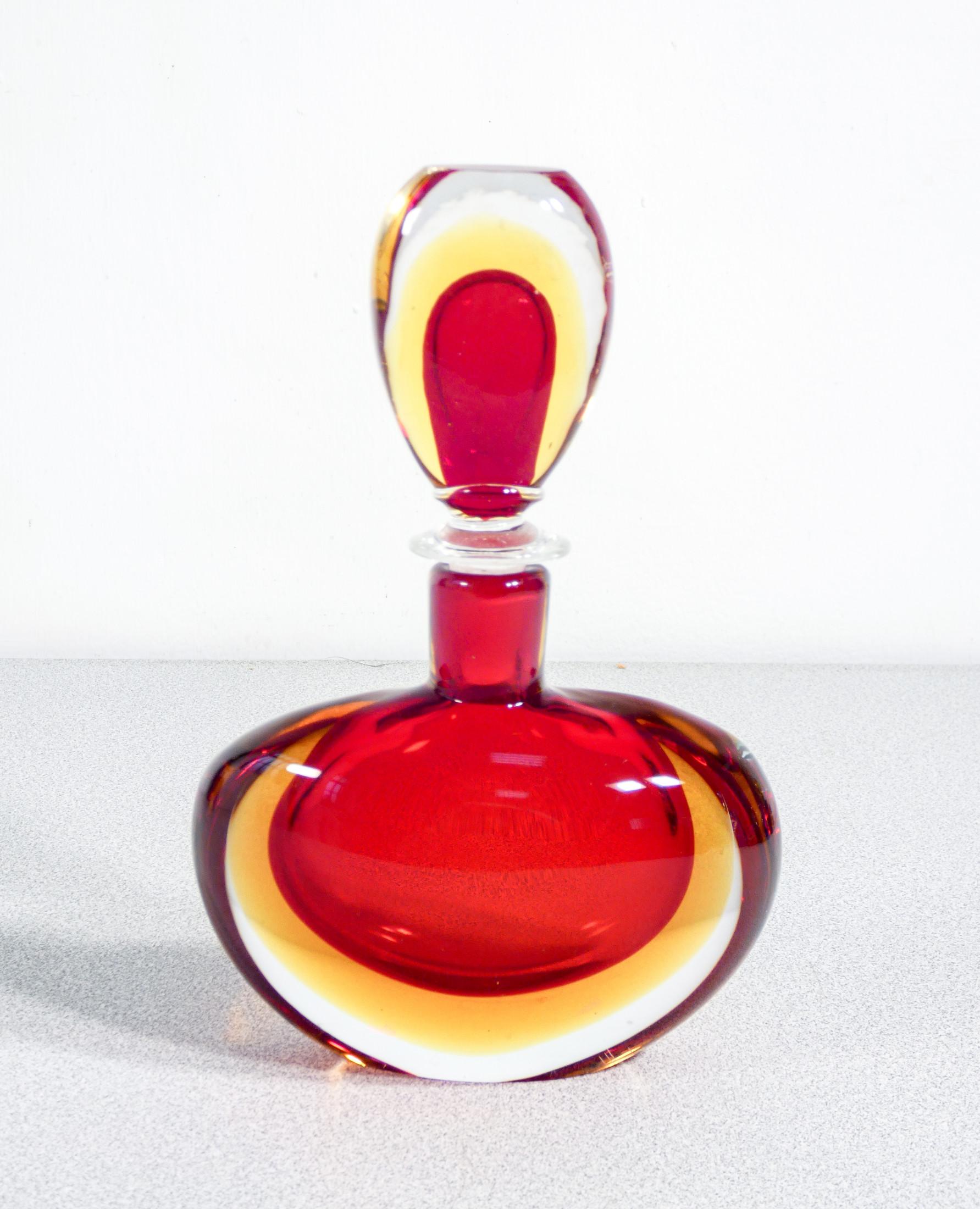 Set di cinque vasi, bottiglie in vetro soffiato di Murano. Anni 60 en venta 3