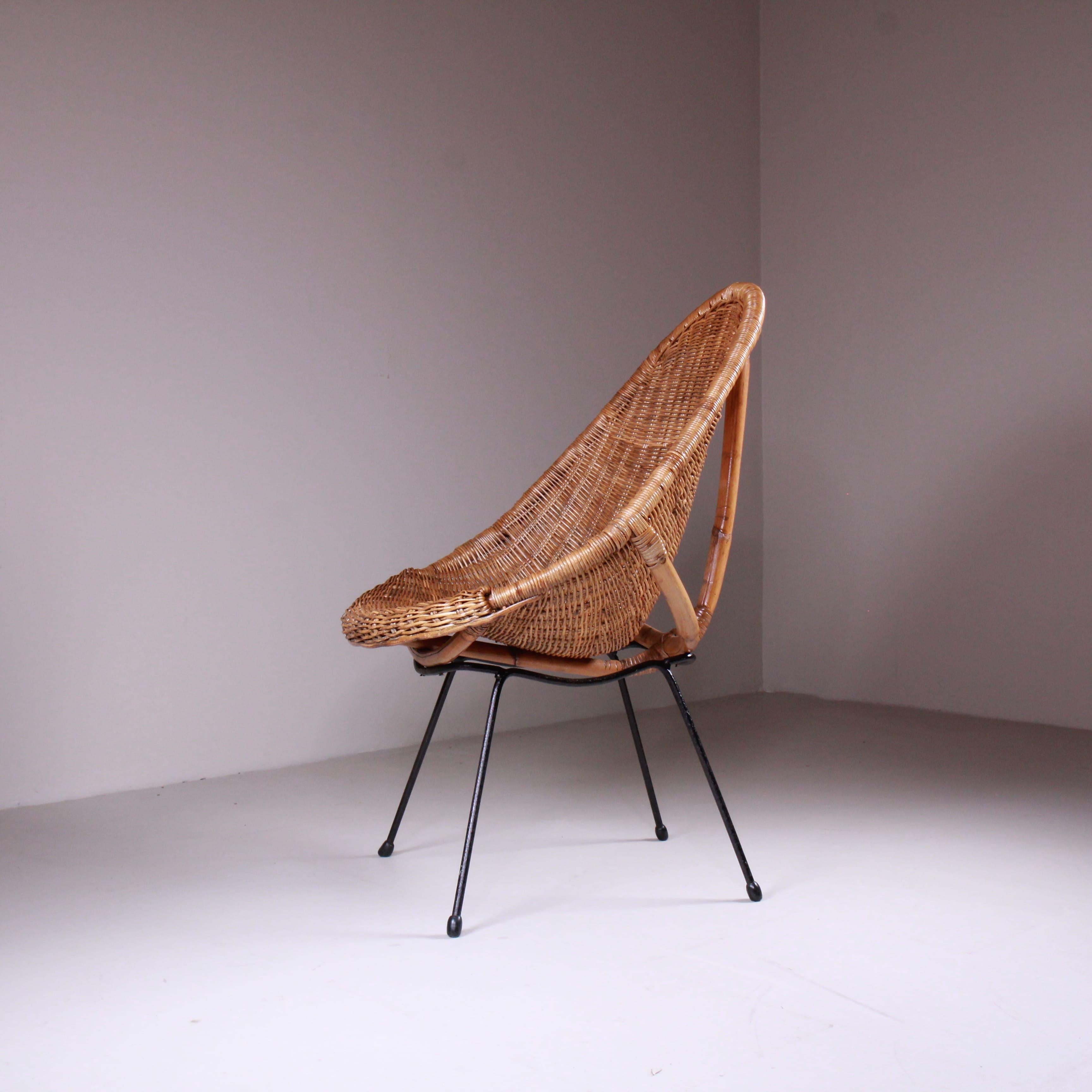 Ensemble de deux fauteuils en rotin, fabrication italienne en vente 3