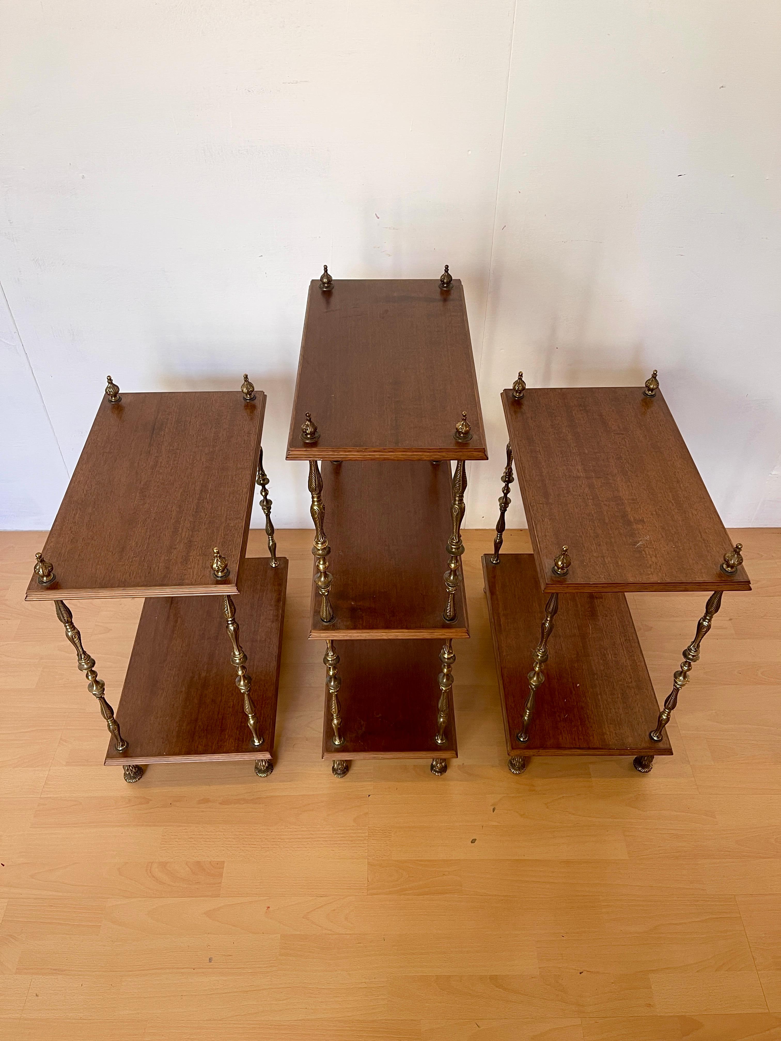 Set di librerie classiche italiane degli anni '50 in legno e bronzo For Sale 9