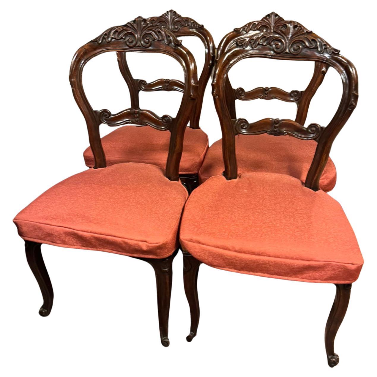 19th Century Set di N. 6 sedie in legno di noce con schienale a motivo Rocaille, Italia en vente