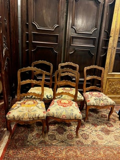ensemble de chaises n° 6 en noyer, tapisserie florale, italie