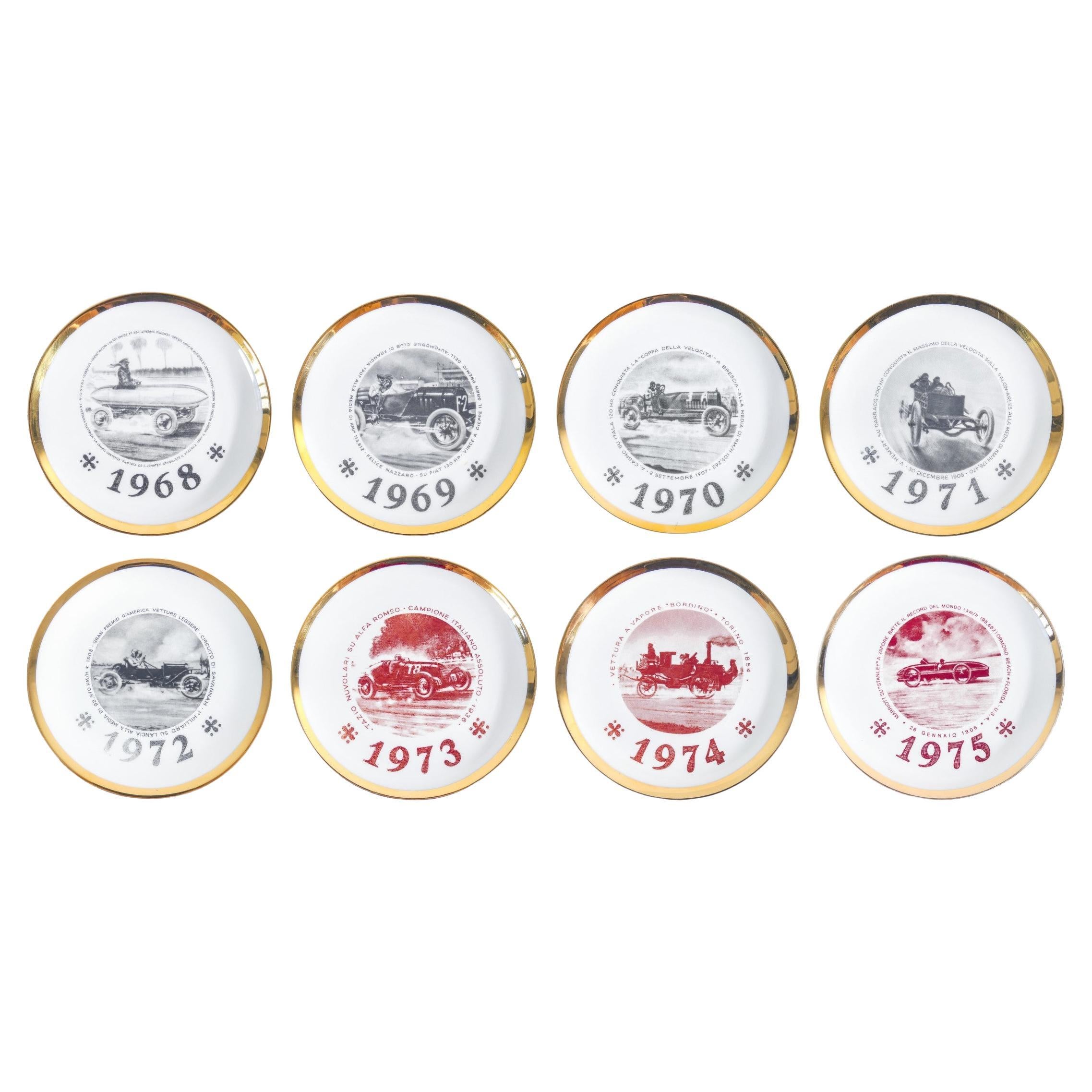 Jeu de huit plaques, design P. FORNASETTI, Salon international de l
automobile en vente