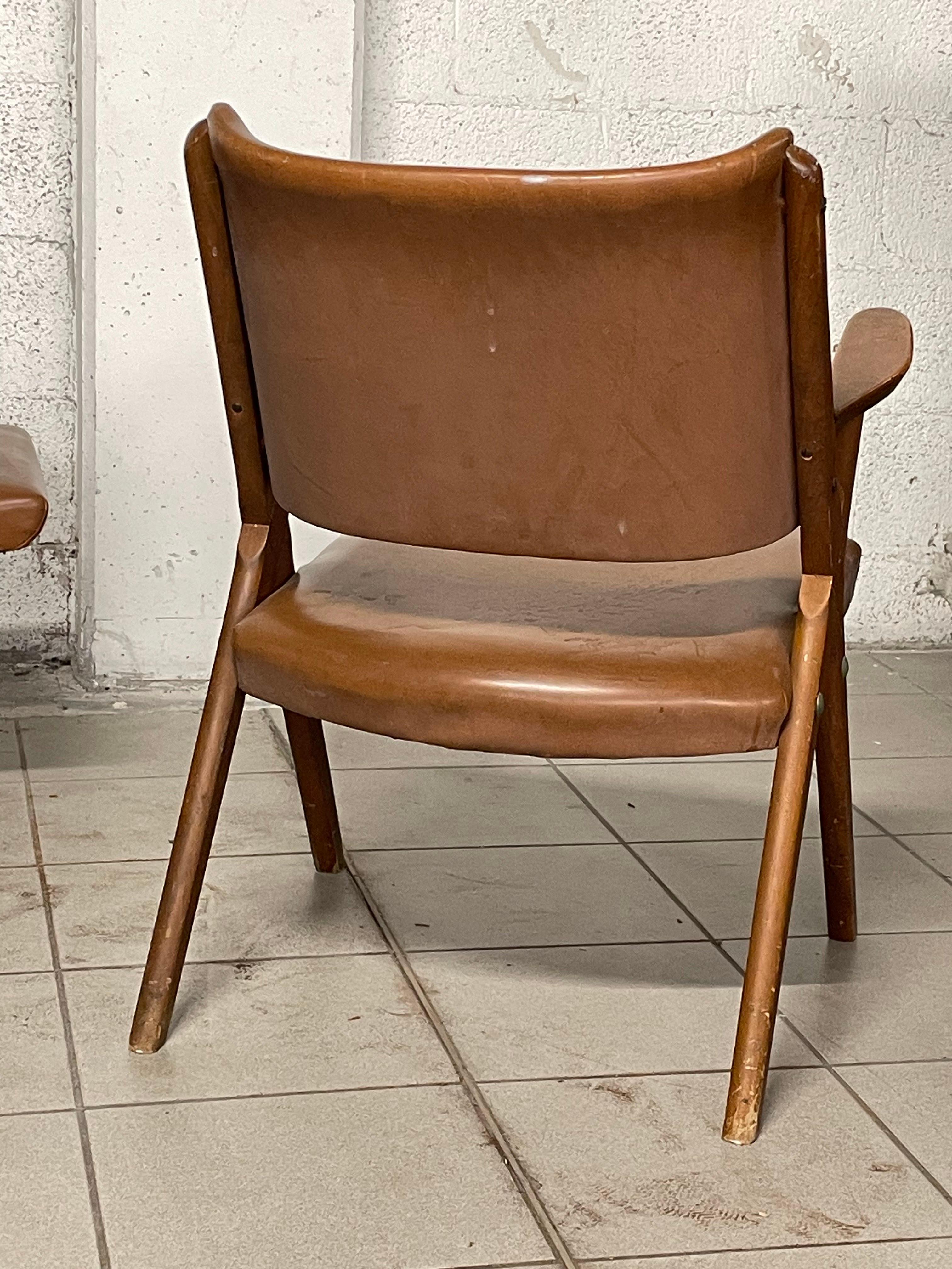 Set of 1960s armchairs from Dal Vera furniture factory, Italy For Sale 4