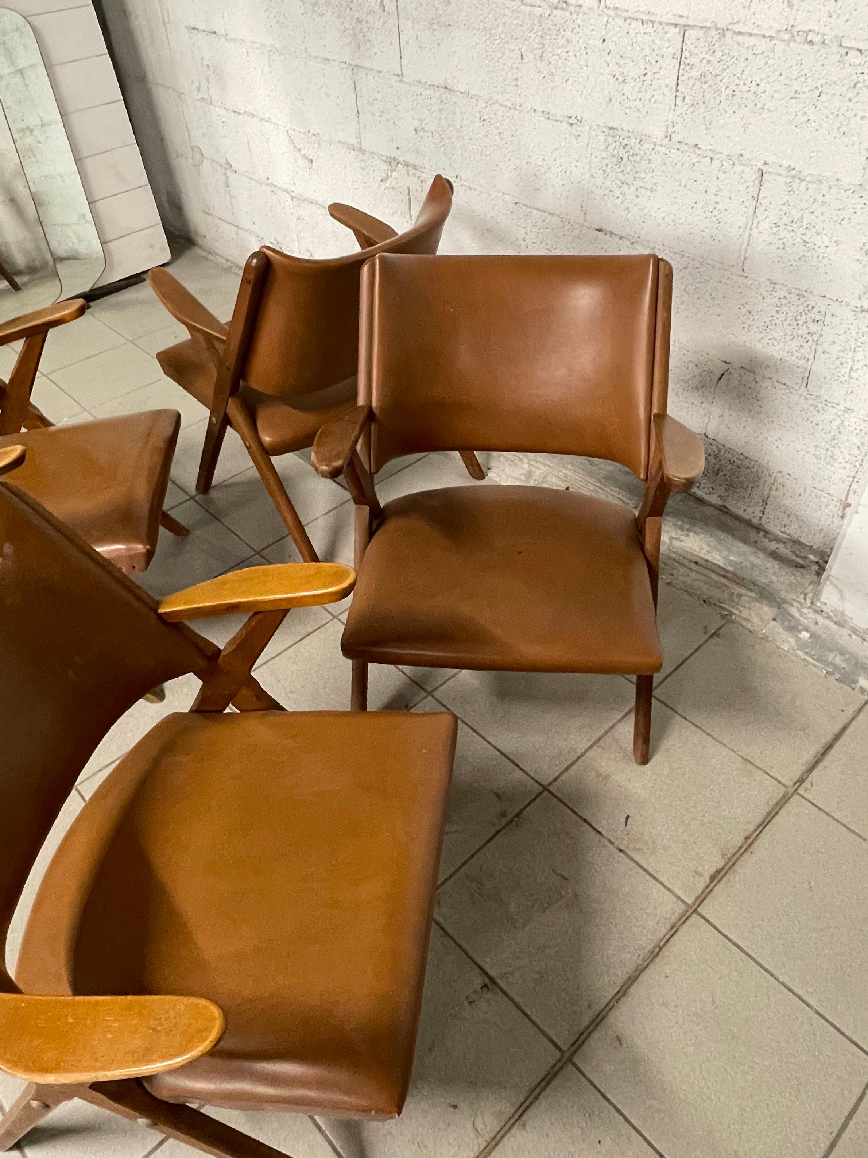 Set of 1960s armchairs from Dal Vera furniture factory, Italy For Sale 7