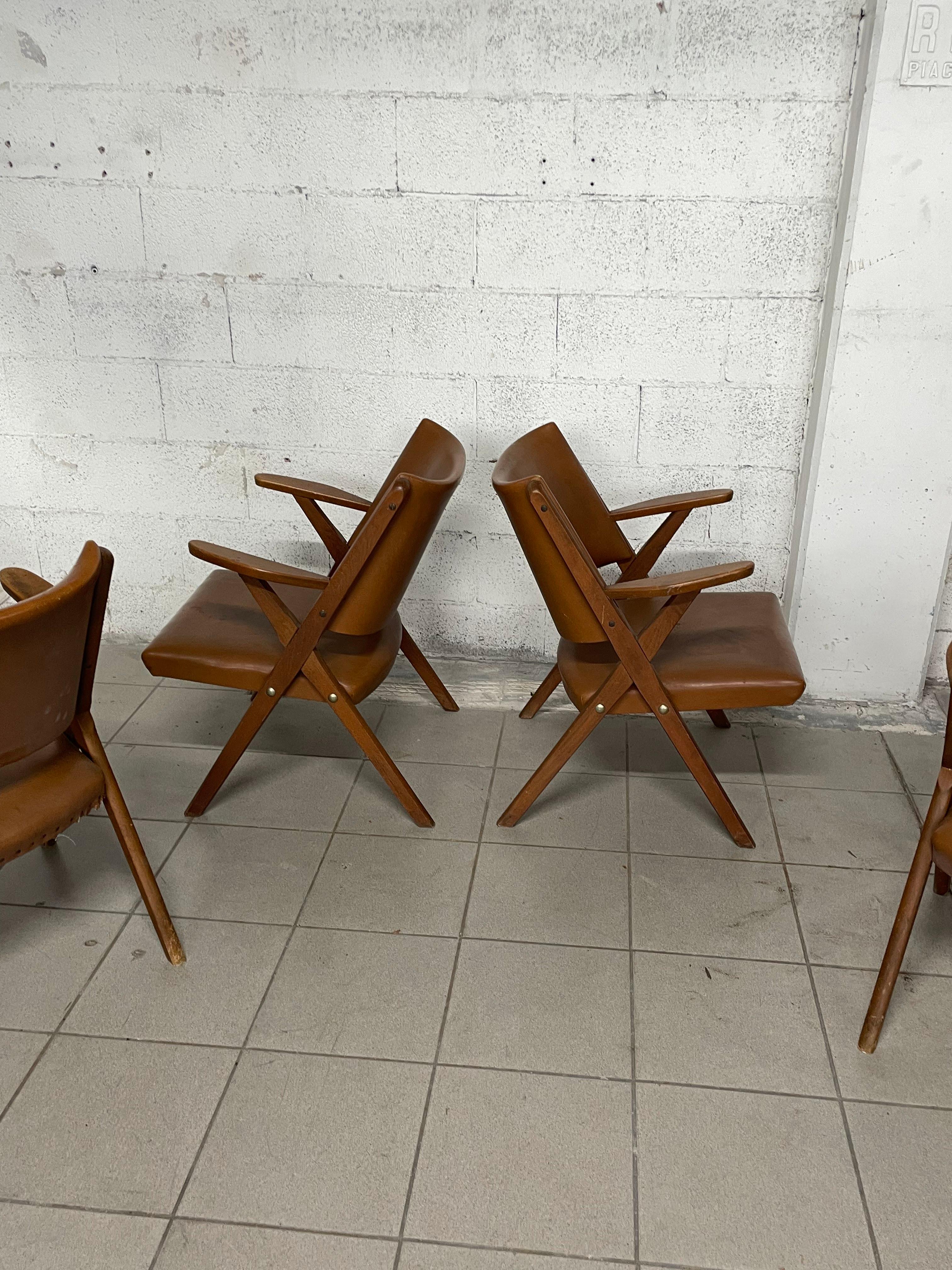 Leather Set of 1960s armchairs from Dal Vera furniture factory, Italy For Sale
