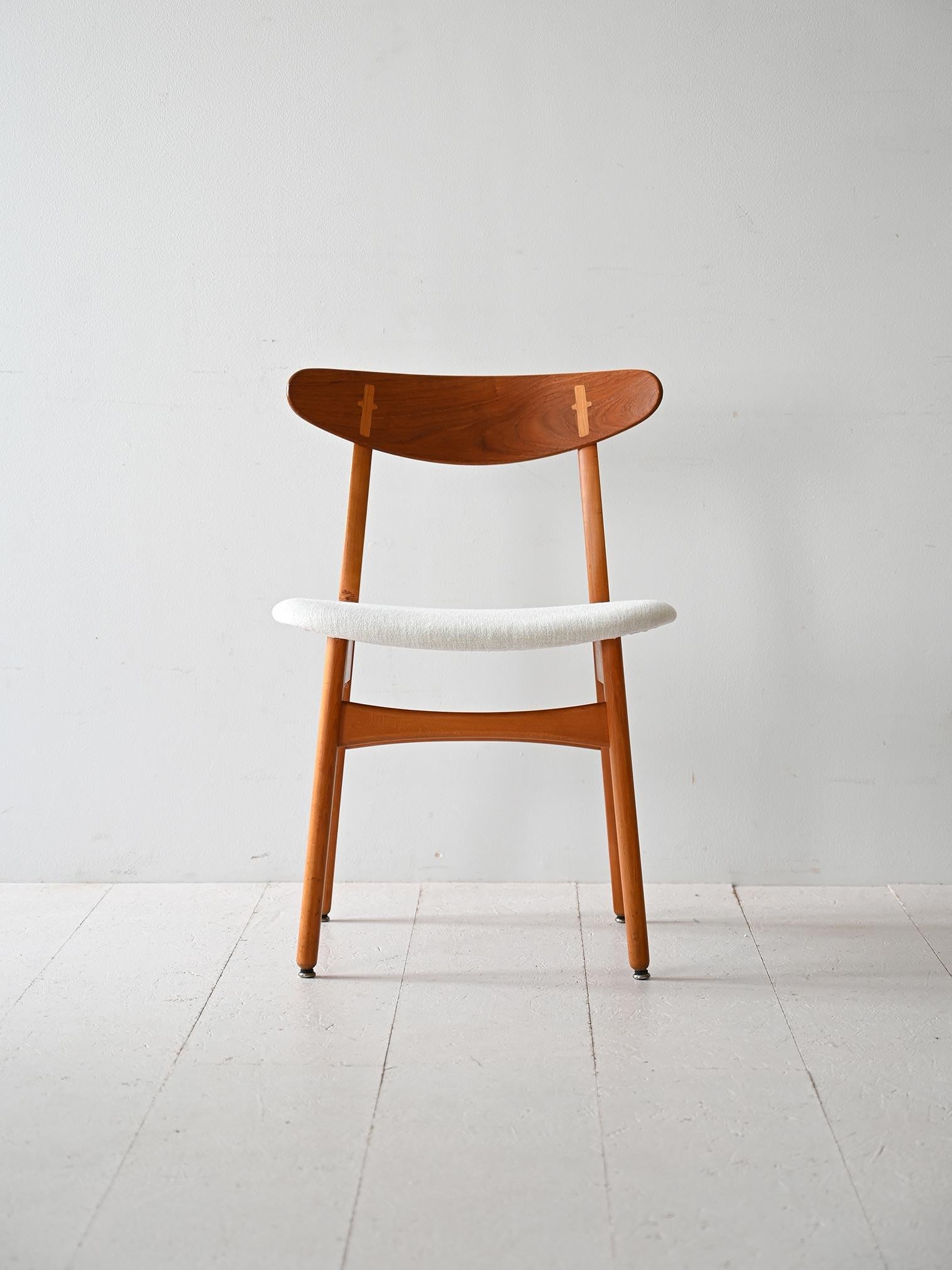 Ensemble de quatre chaises de Hans Wegner en vente 1