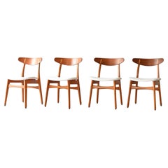 Ensemble de quatre chaises de Hans Wegner