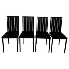 Set di quattro sedie firmate Enrico Pellizzoni Set di quattro sedie firmate Enrico Pellizzoni