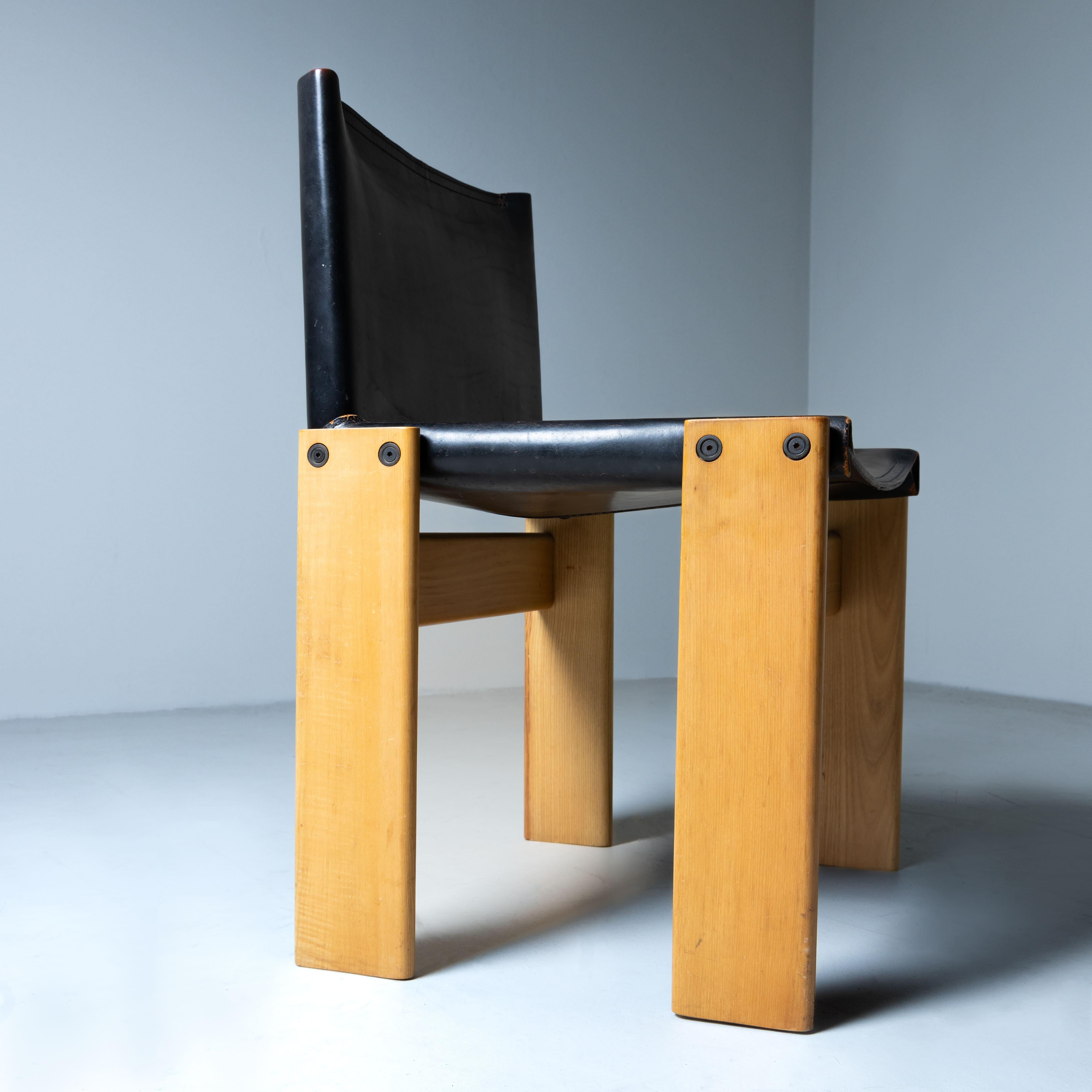 Ensemble de 8 chaises Monk, Afra et Tobia Scarpa pour Molteni 1970 en vente 4