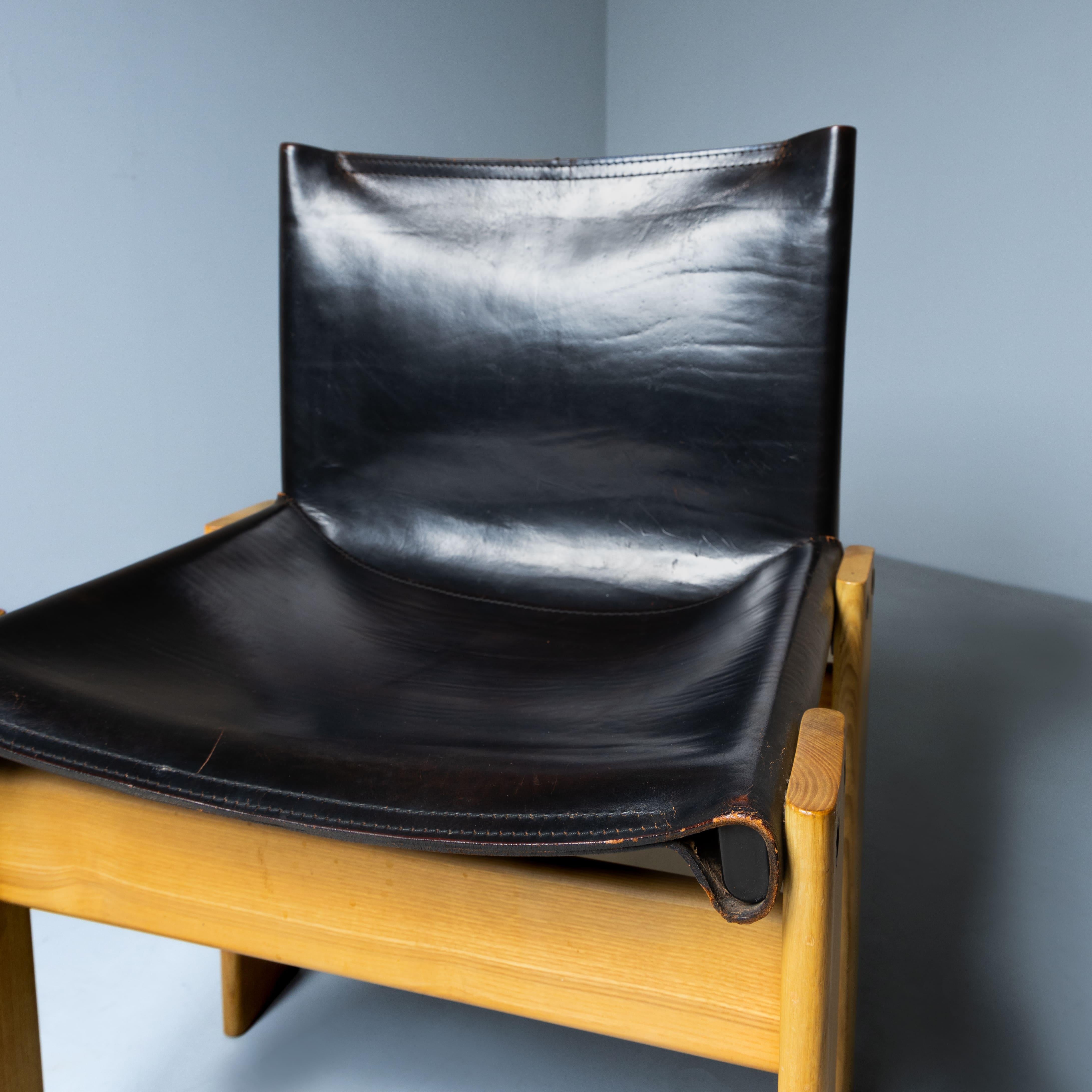 Ensemble de 8 chaises Monk, Afra et Tobia Scarpa pour Molteni 1970 en vente 5
