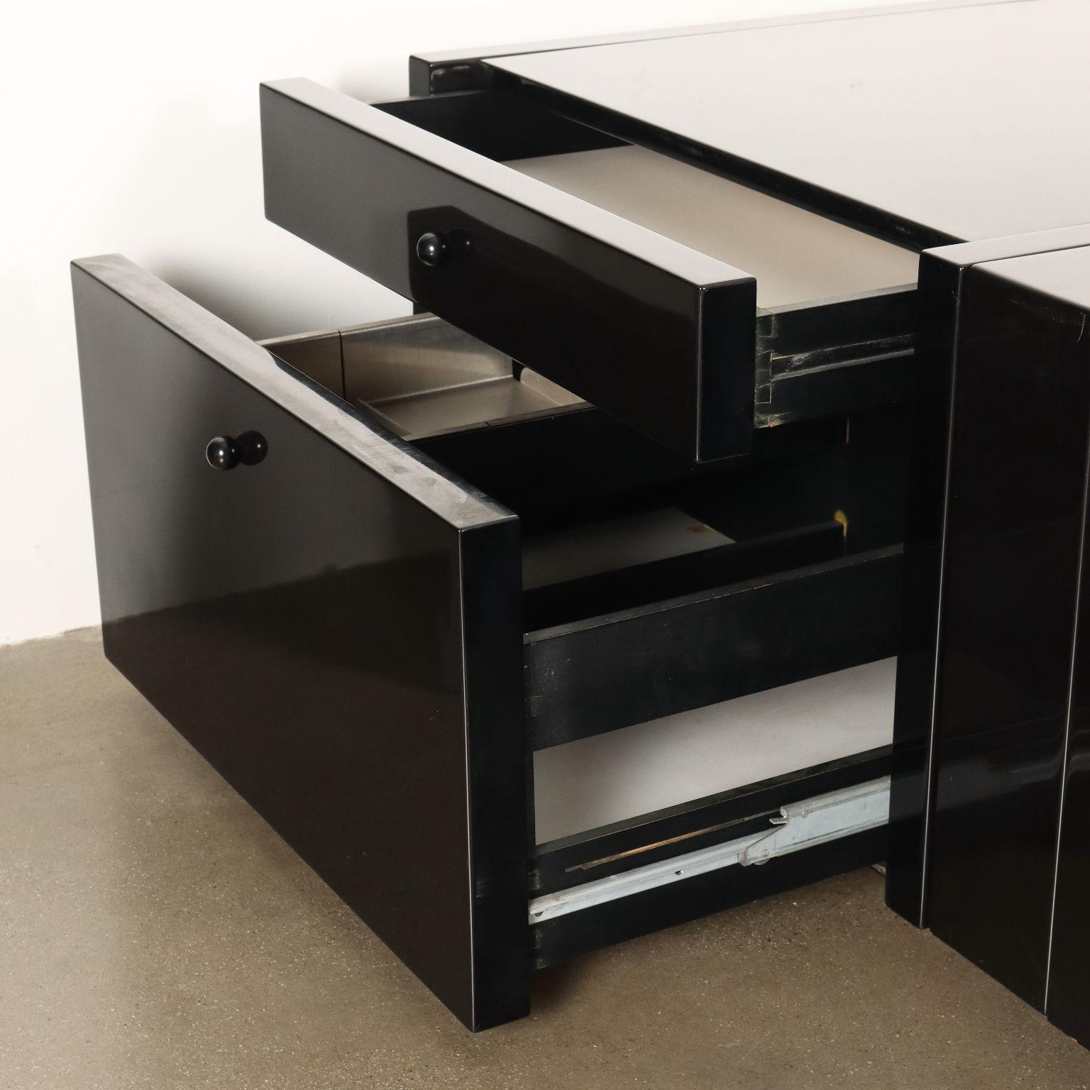 Set di Sedute 'Saratoga' di Lella e Massimo Vignelli  Poltronova Anni 80 1