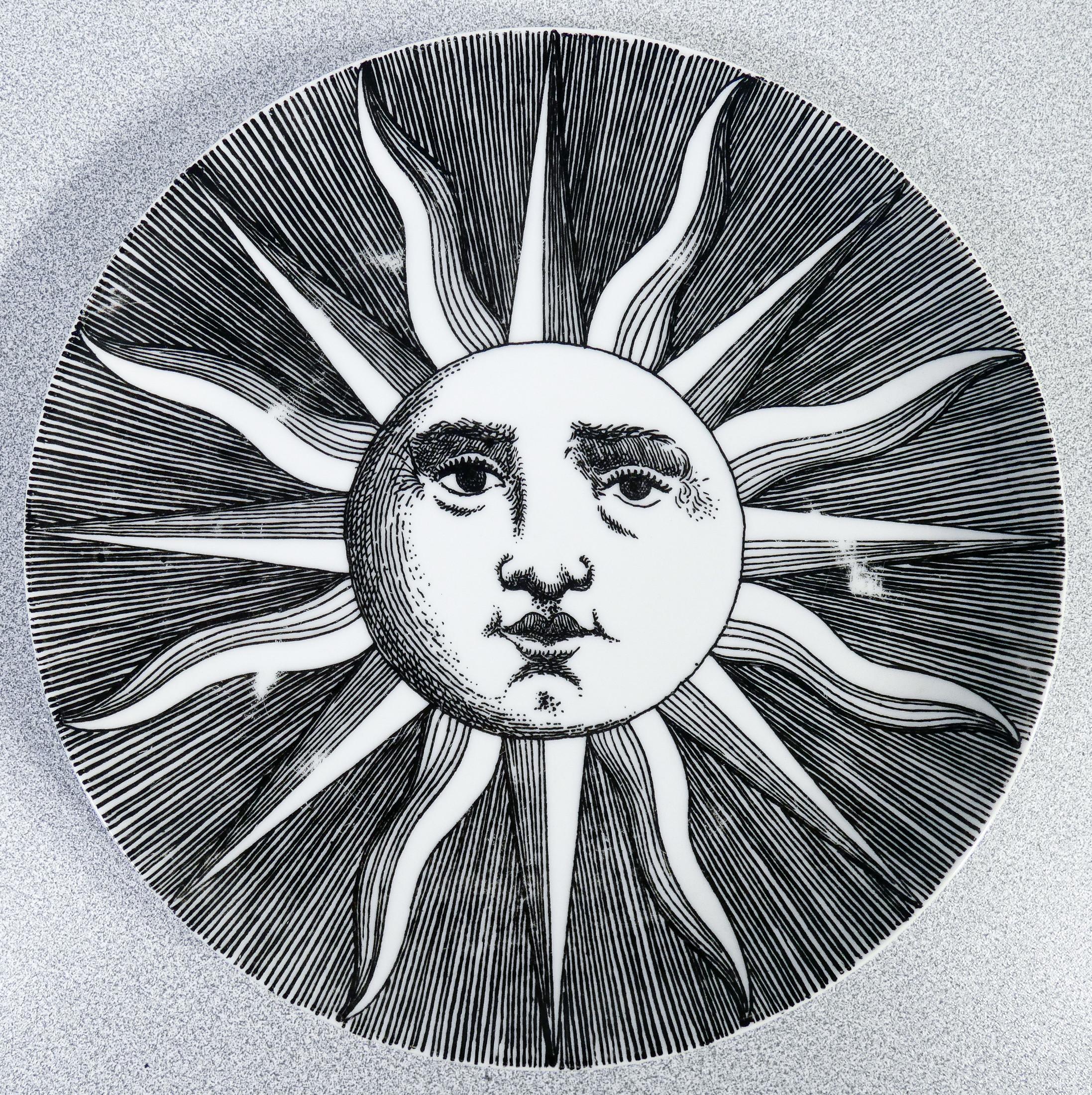 Juego de seis platos, diseño Piero FORNASETTI Serie Soli e Lune. Milán, años 70 3