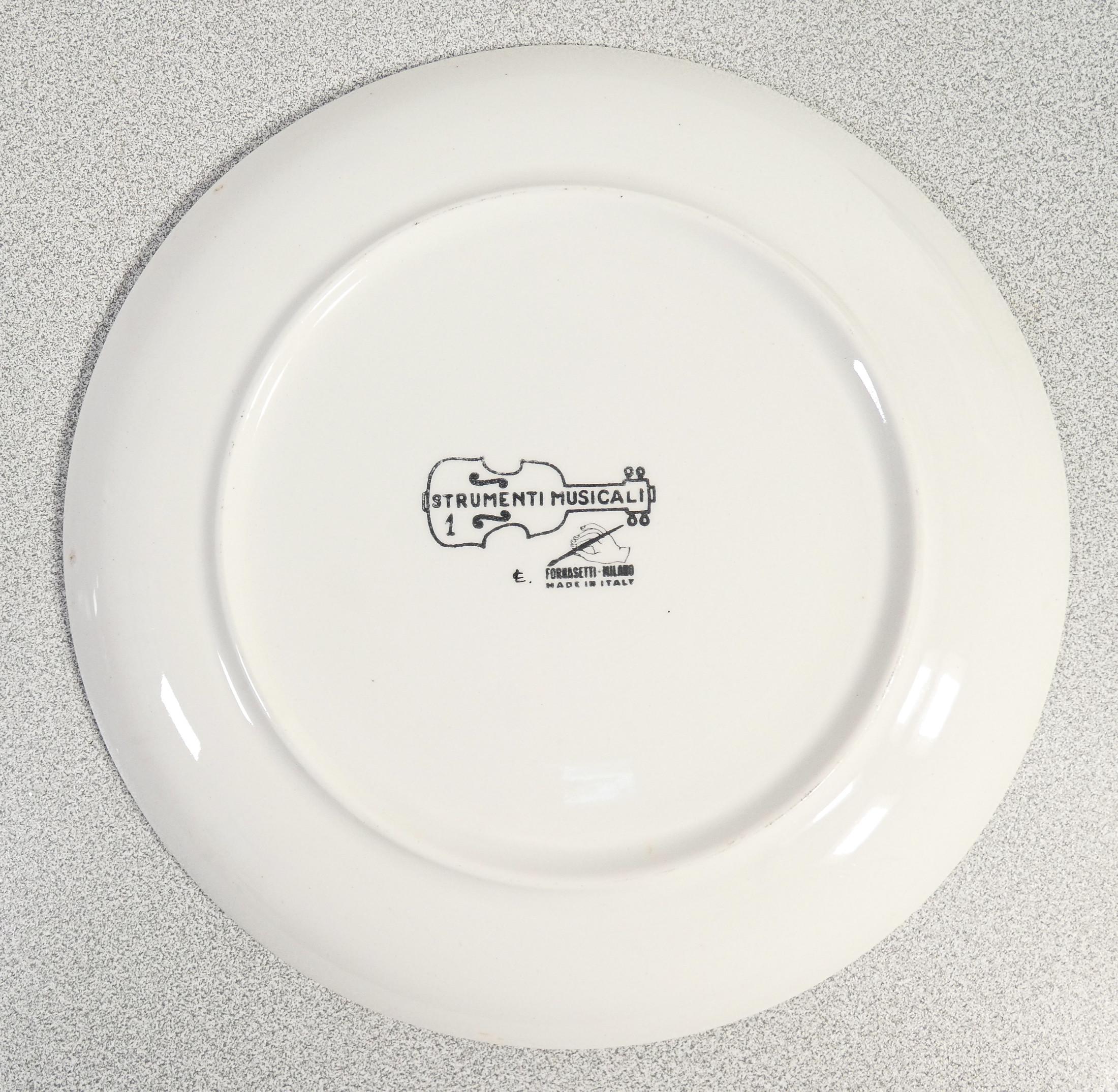 Set di sei piatti, design Piero FORNASETTI série Strumenti Musicali. Anni 50 en vente 9