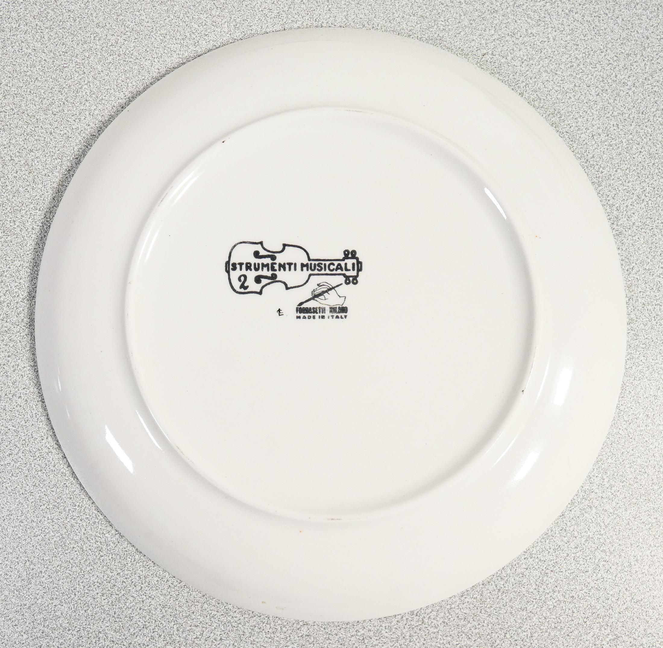 Set di sei piatti, design Piero FORNASETTI série Strumenti Musicali. Anni 50 en vente 10