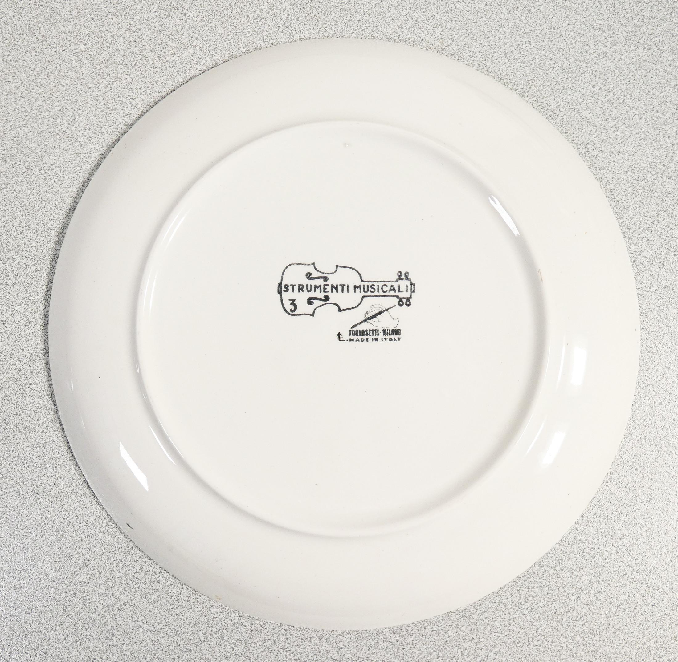 Set di sei piatti, design Piero FORNASETTI série Strumenti Musicali. Anni 50 en vente 11