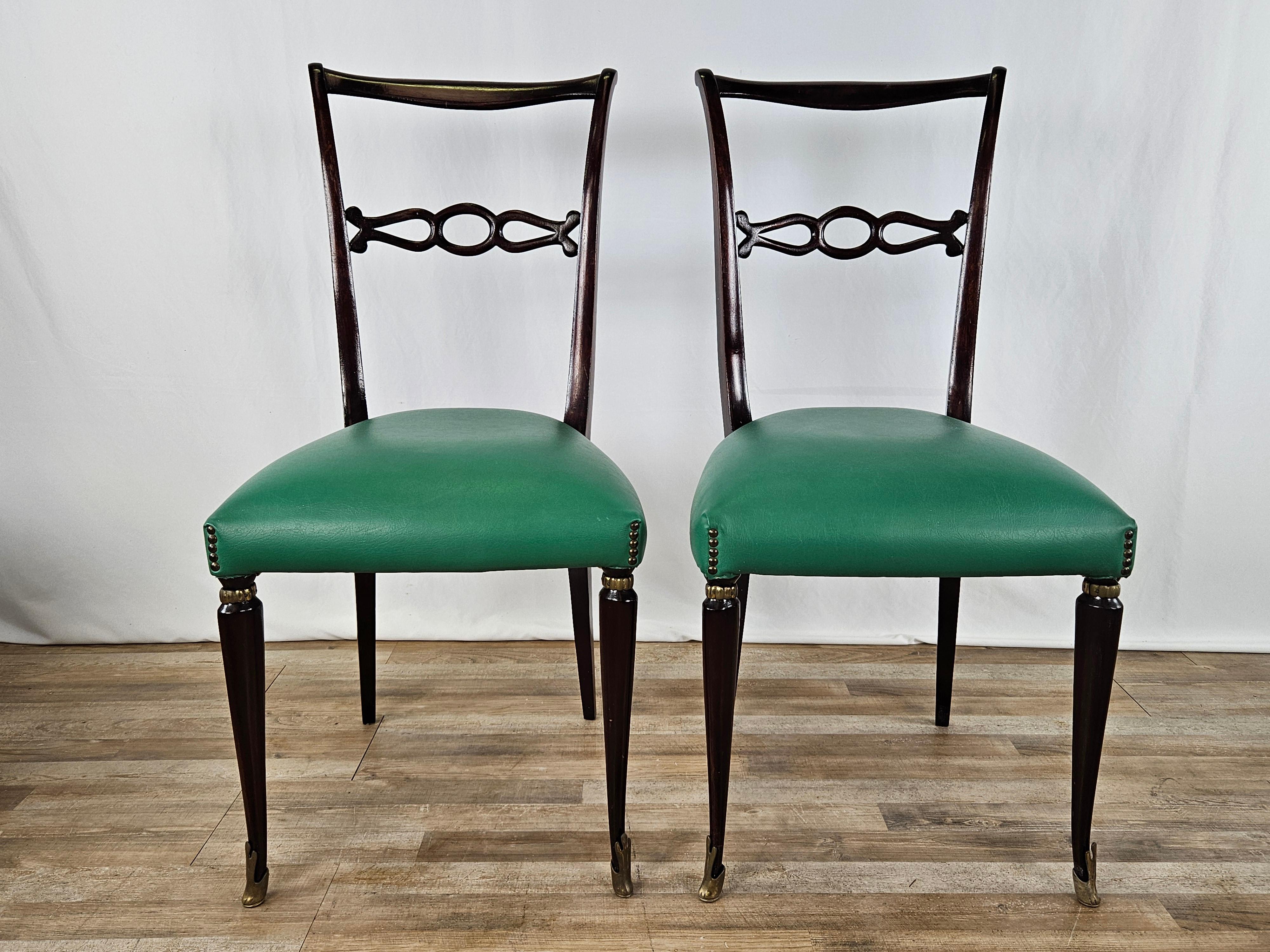 Set of six 1950s dining room chairs in the style of Paolo Buffa In Good Condition For Sale In Premariacco, IT