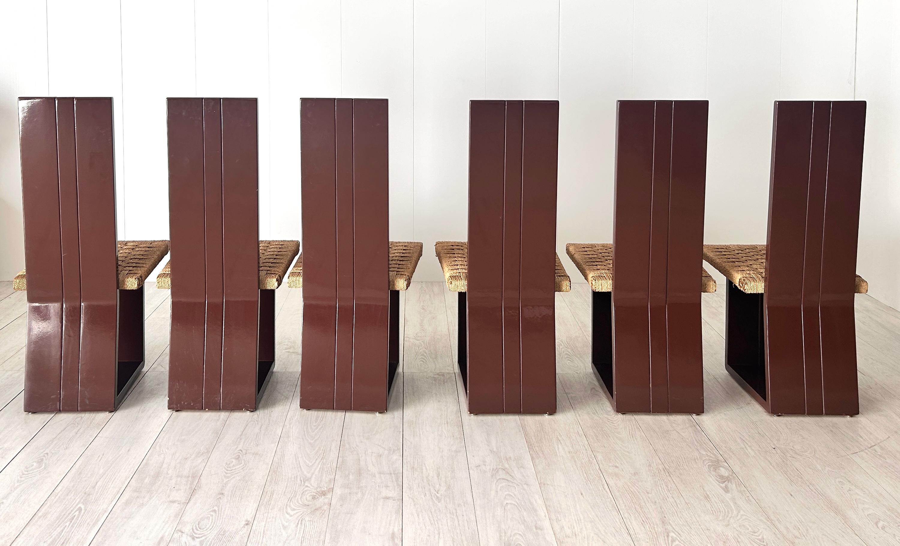Set di sei sedie in legno laccato e seduta in paglia, Italien, Anni 70, Set im Angebot 7