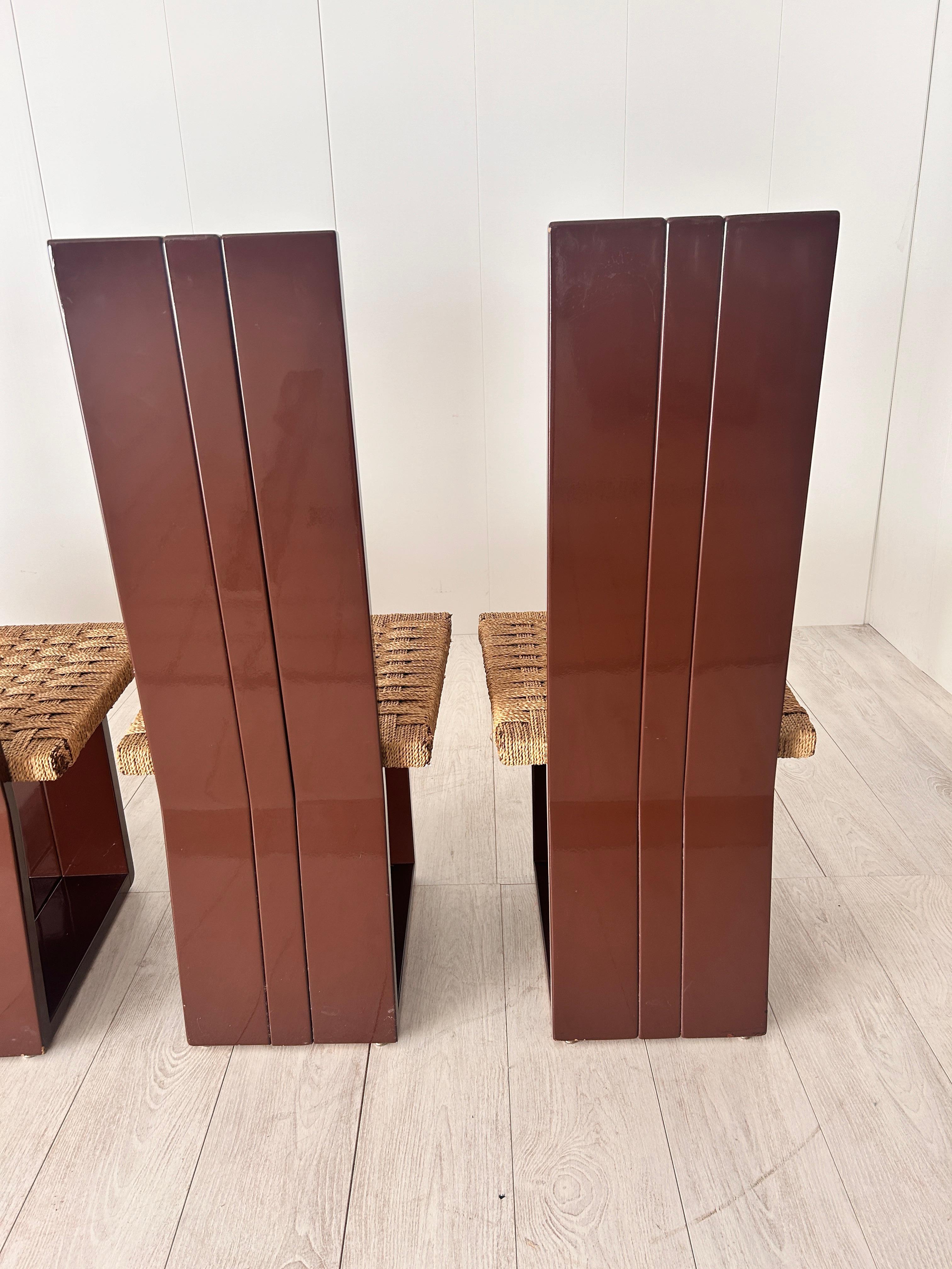 Set di sei sedie in legno laccato e seduta in paglia, Italien, Anni 70, Set im Angebot 10