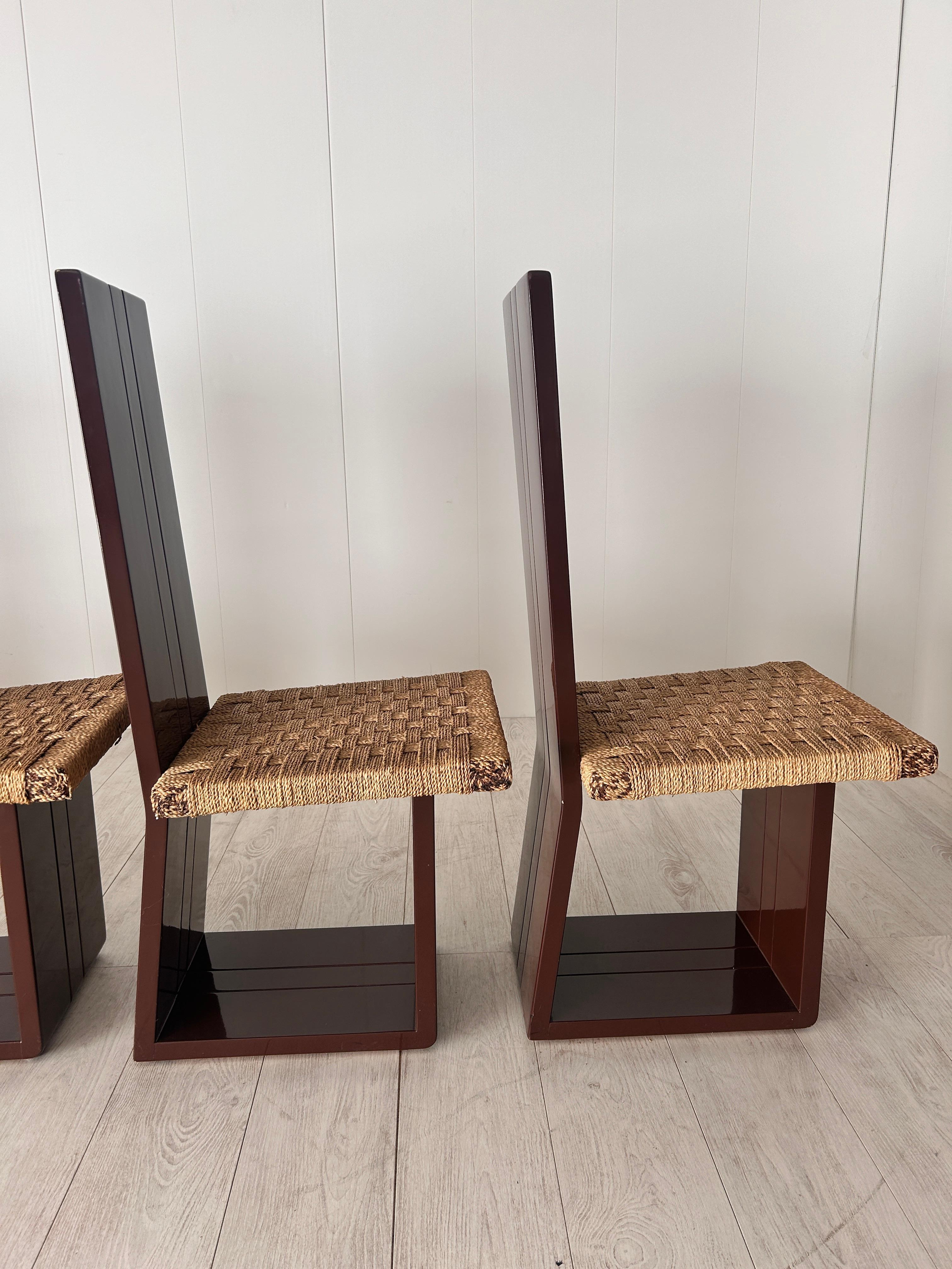 Set di sei sedie in legno laccato e seduta in paglia, Italien, Anni 70, Set im Angebot 12