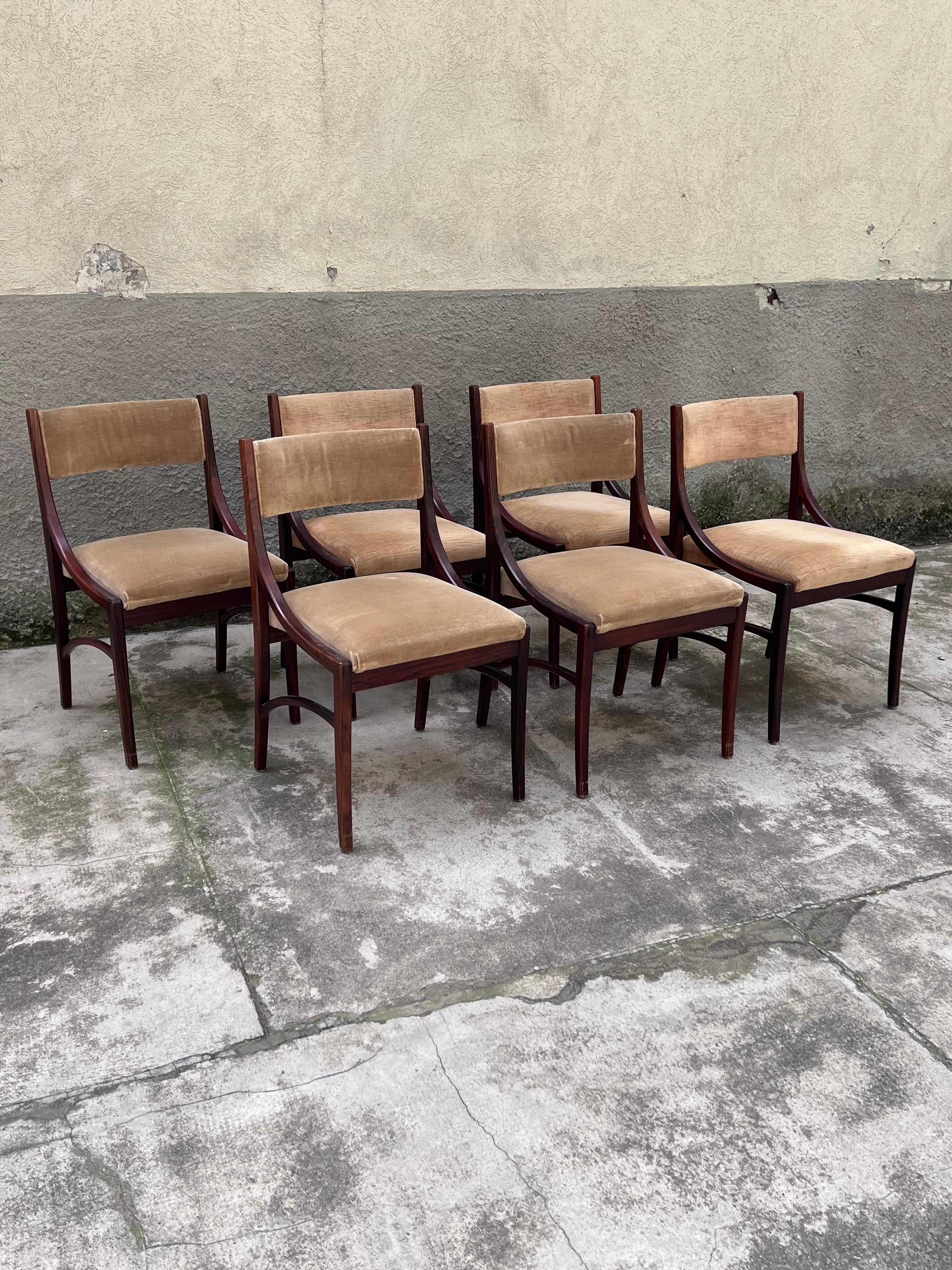 Mid-Century Modern Set of Six Mahogany Chairs Mod.110 by Ico Parisi for Cassina - Italy - 1960s For Sale