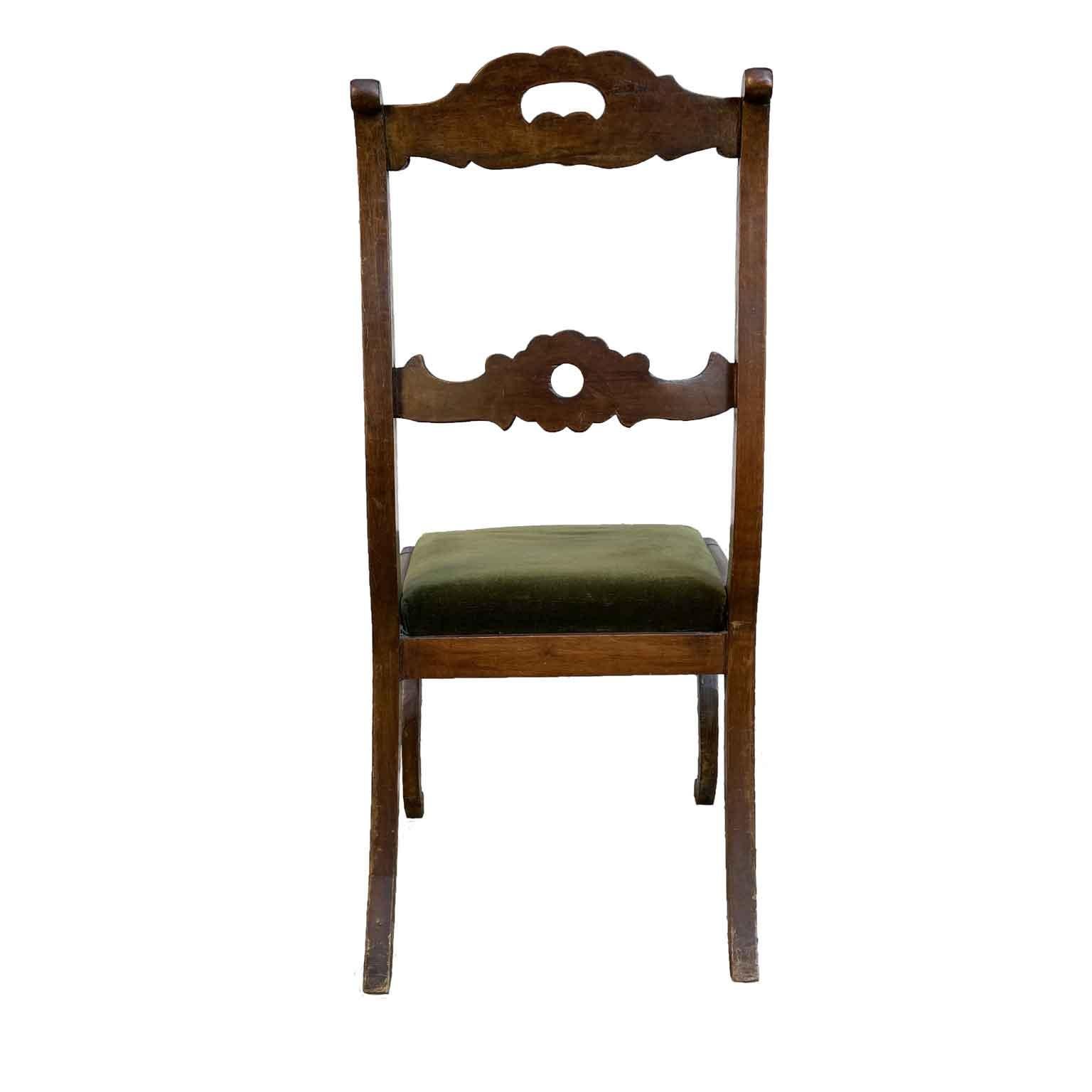 Set of Six Italian Carved Walnut Chairs 19th Century Velvet to Replace In Fair Condition For Sale In Milan, IT