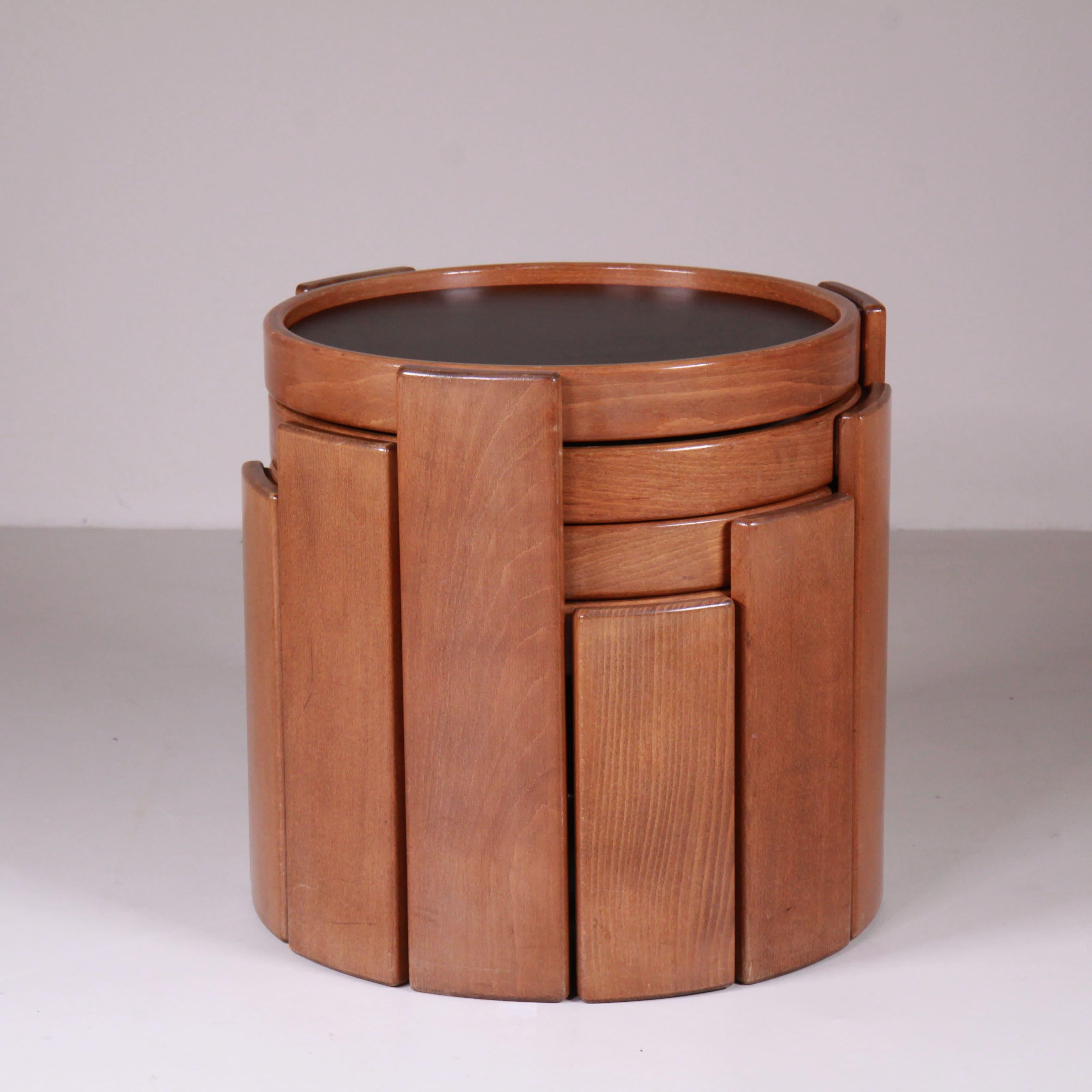 Set di tavolini 780/783, Gianfranco Frattini, Cassina 6