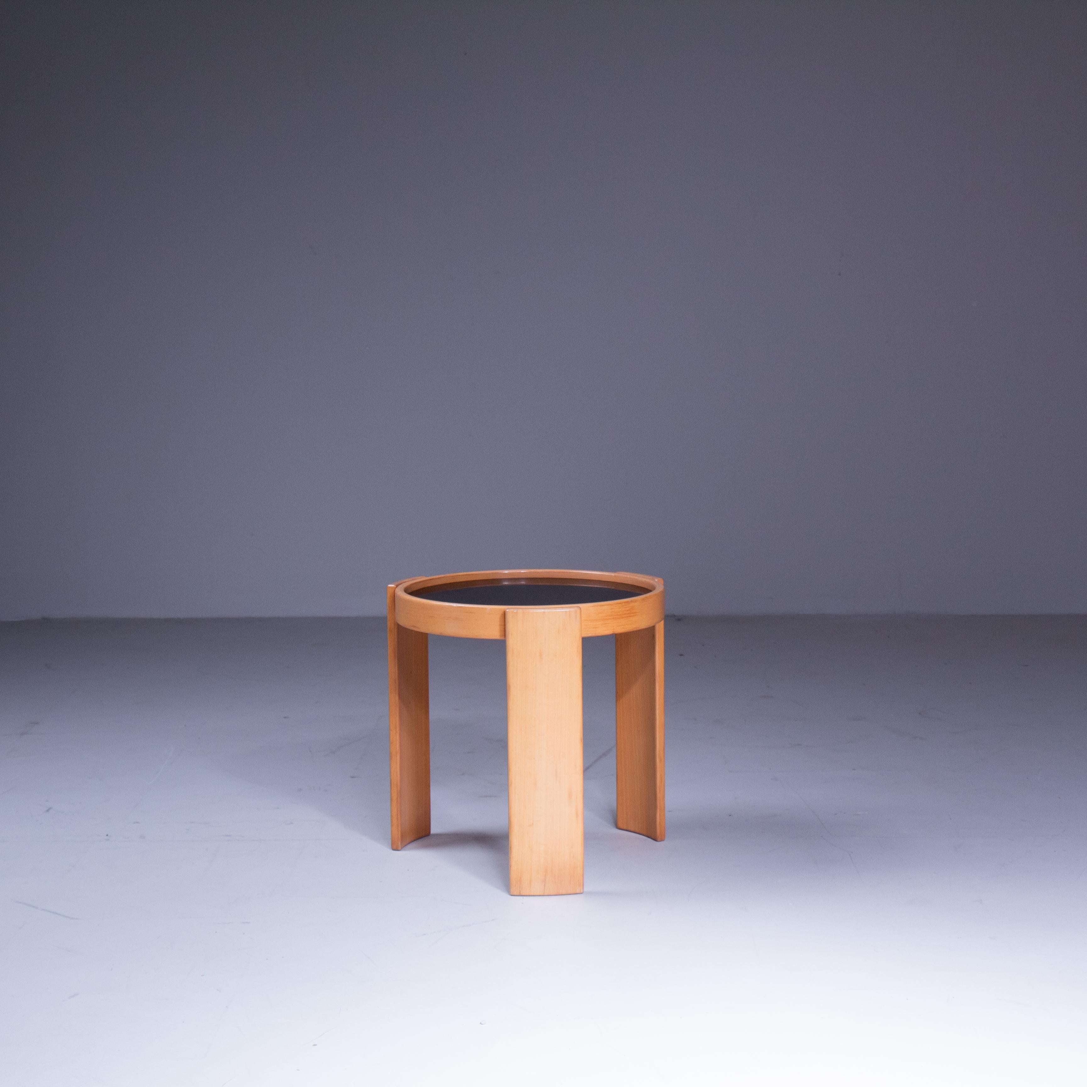 Set di tavolini 780/783 de Gianfranco Frattini, Cassina en vente 1