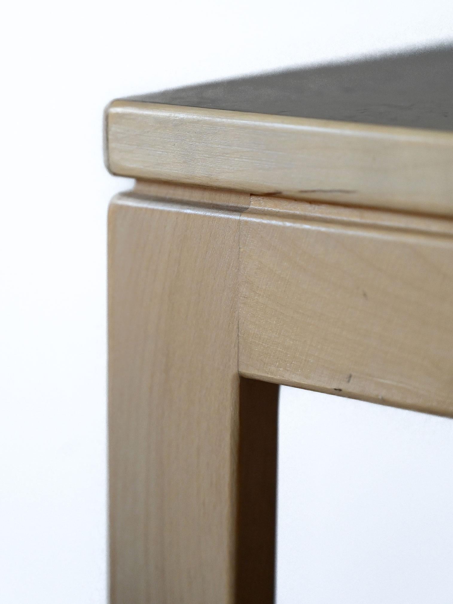 Scandinavian nesting table set For Sale 1