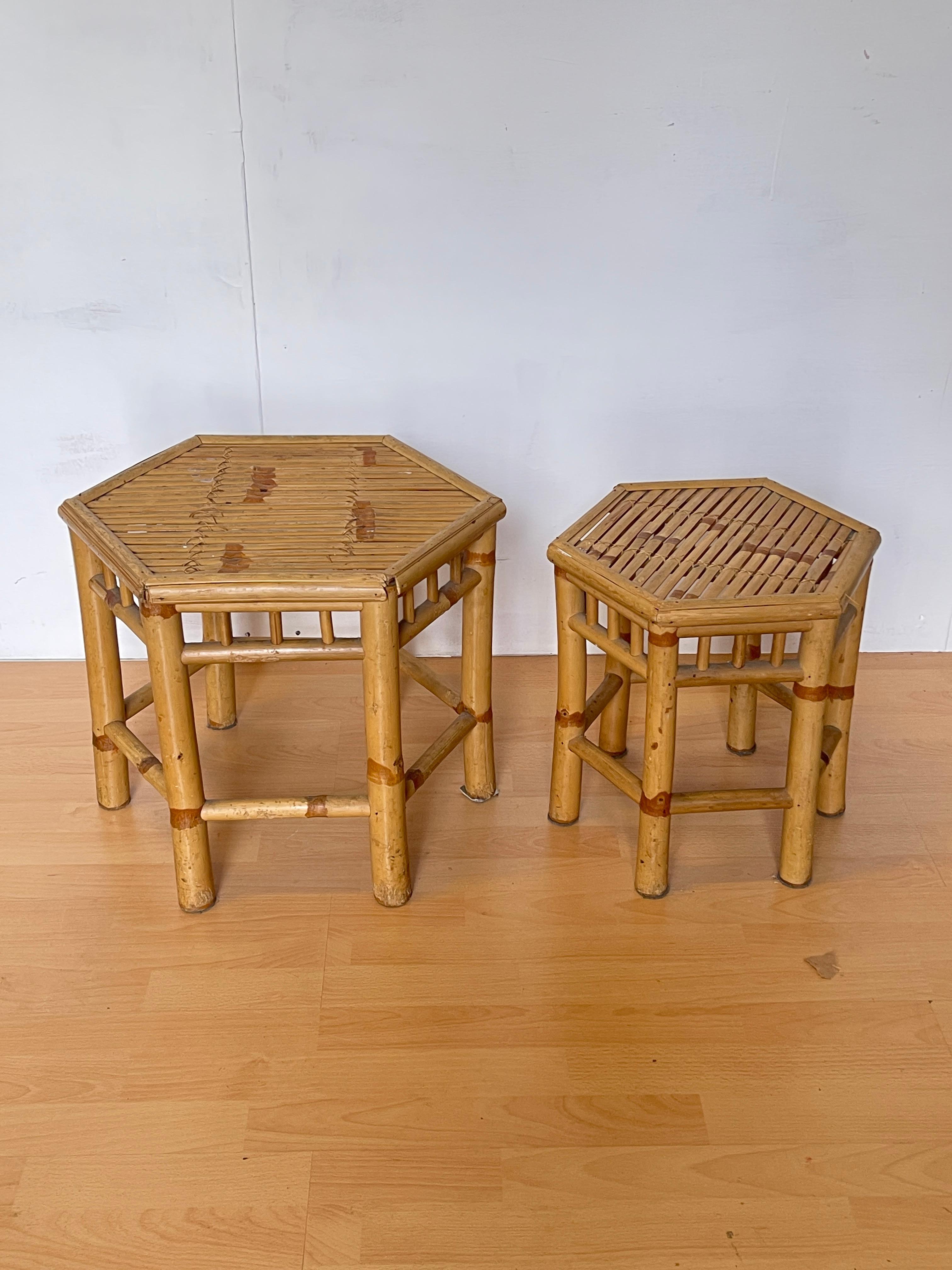 Rustique Set de tables d'appoint en bambou exotique - Natural Elegance en vente