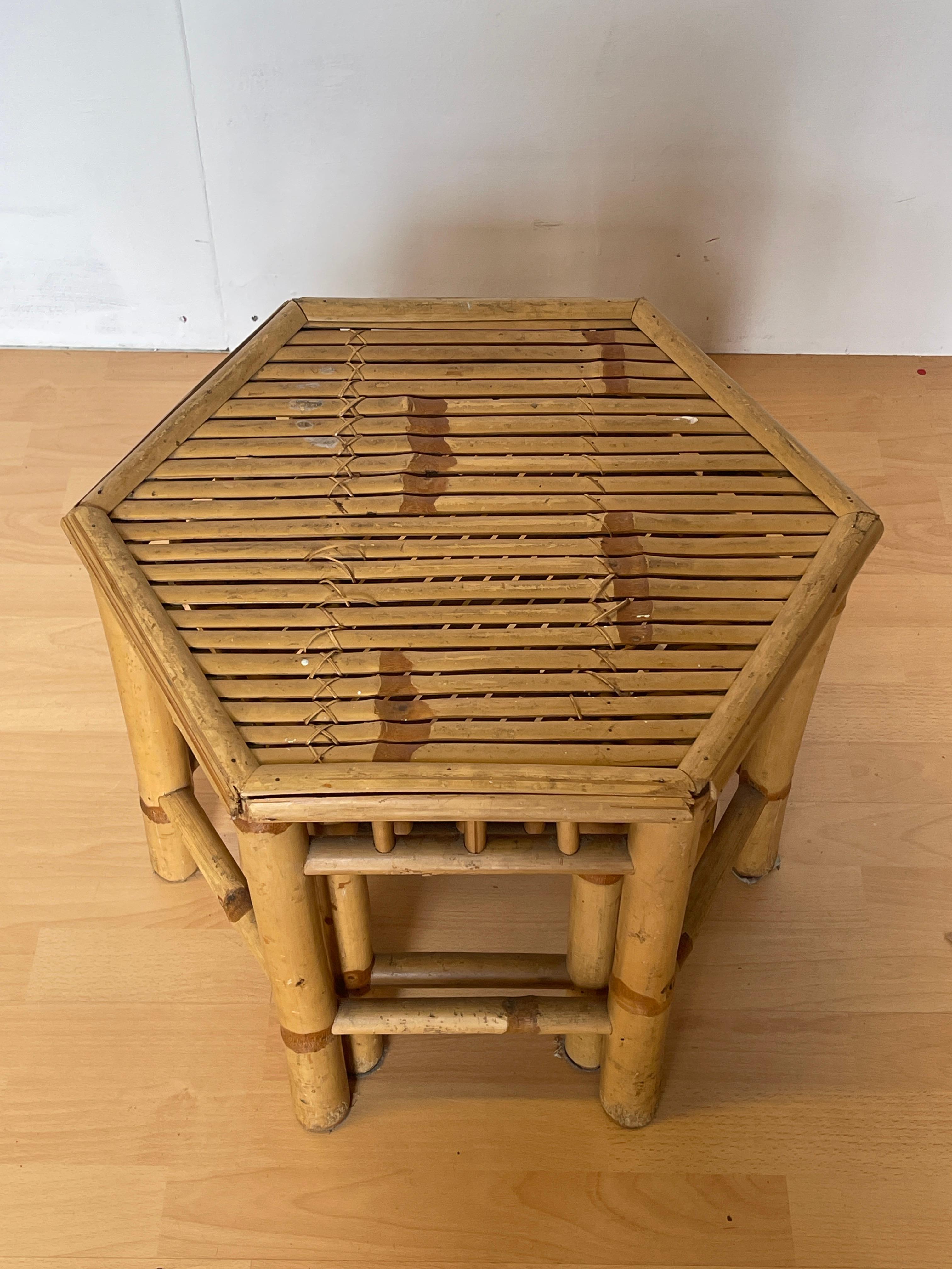 20th Century Set de tables d'appoint en bambou exotique - Natural Elegance en vente