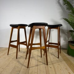 Ensemble de trois tabourets de bar vintage en teck par Johannes Andersen - Danish Design