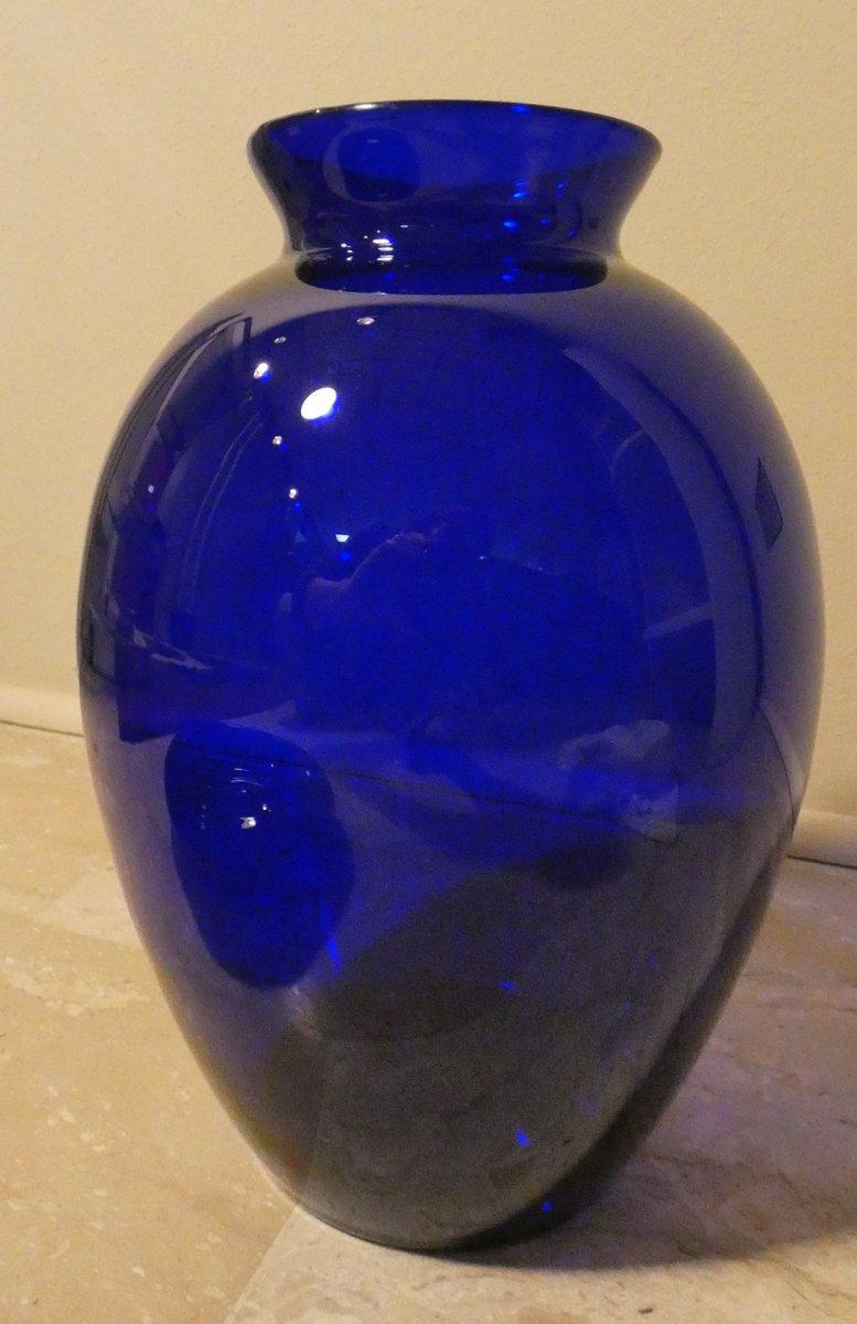 Italian Ensemble vase et cendrier bleu cobalt par Carlo Moretti, 1990 en vente