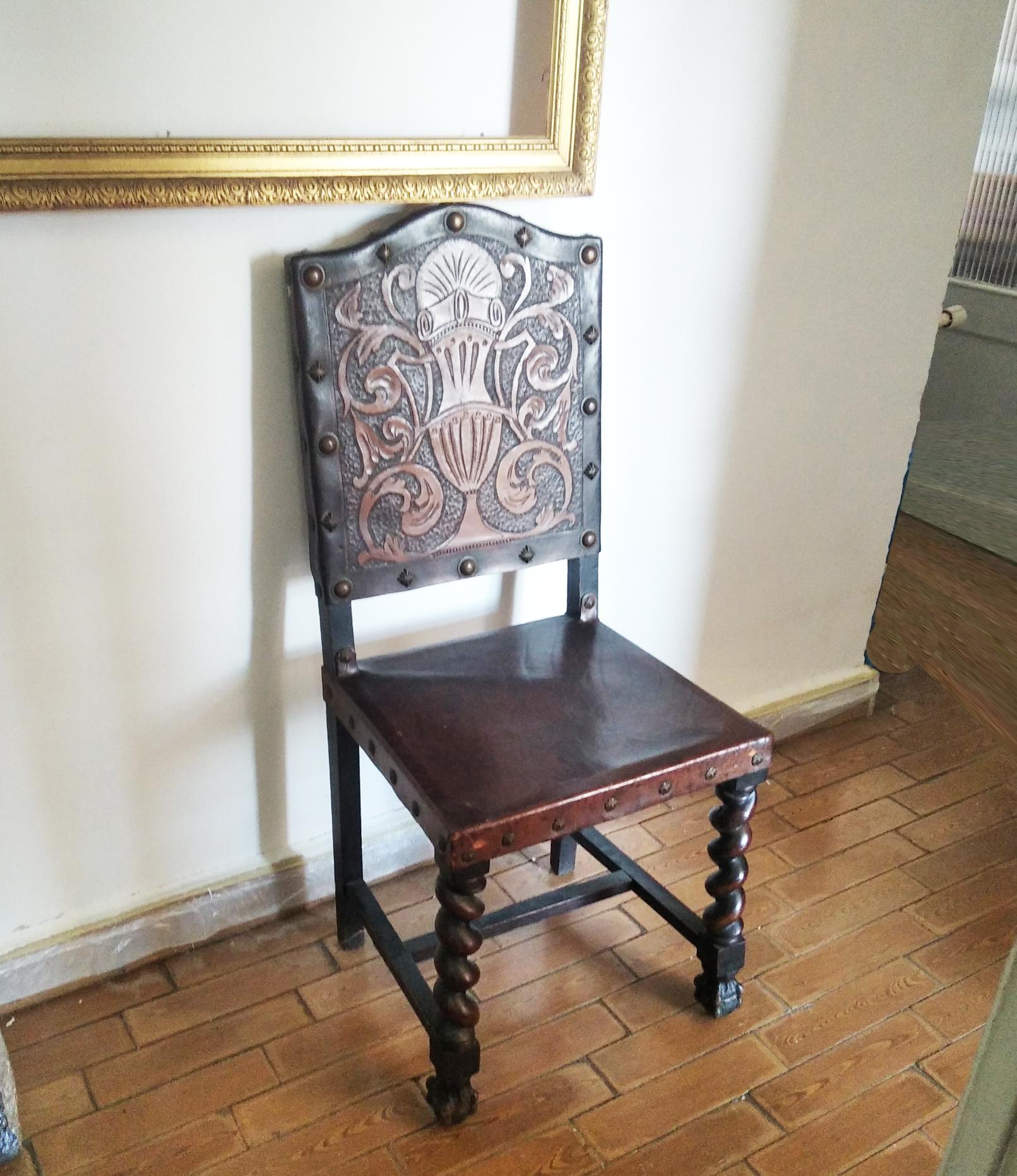 Set Dining Chairs Barley Twist Renaissance Revival Throne, Turn of the Century In Good Condition For Sale In Mombuey, Zamora