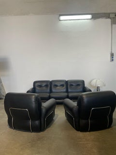 Set Divano e 2 poltrone Adriano Piazzesi in pelle nera