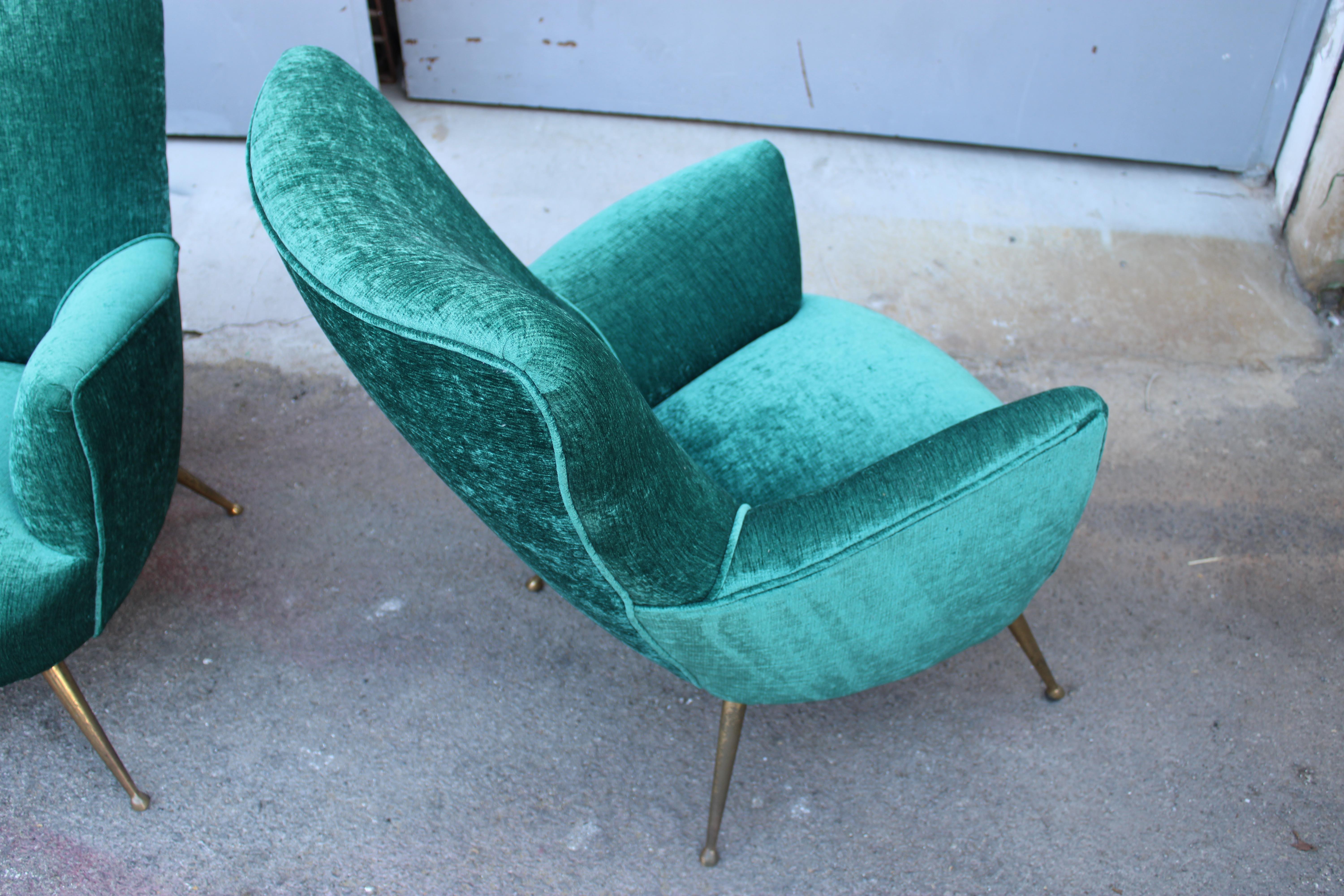 Set Divano Poltrone Italiane Mid-centruy Piedi Ottone a spillo Velluto Verde in vendita 15