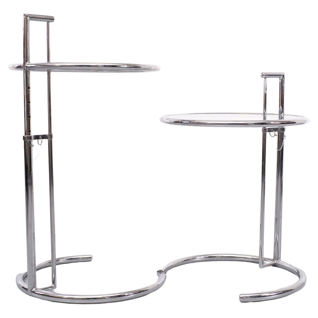 Italian Set  E 1027 Adjustable side Table Design Eileen Gray 1970s  For Sale