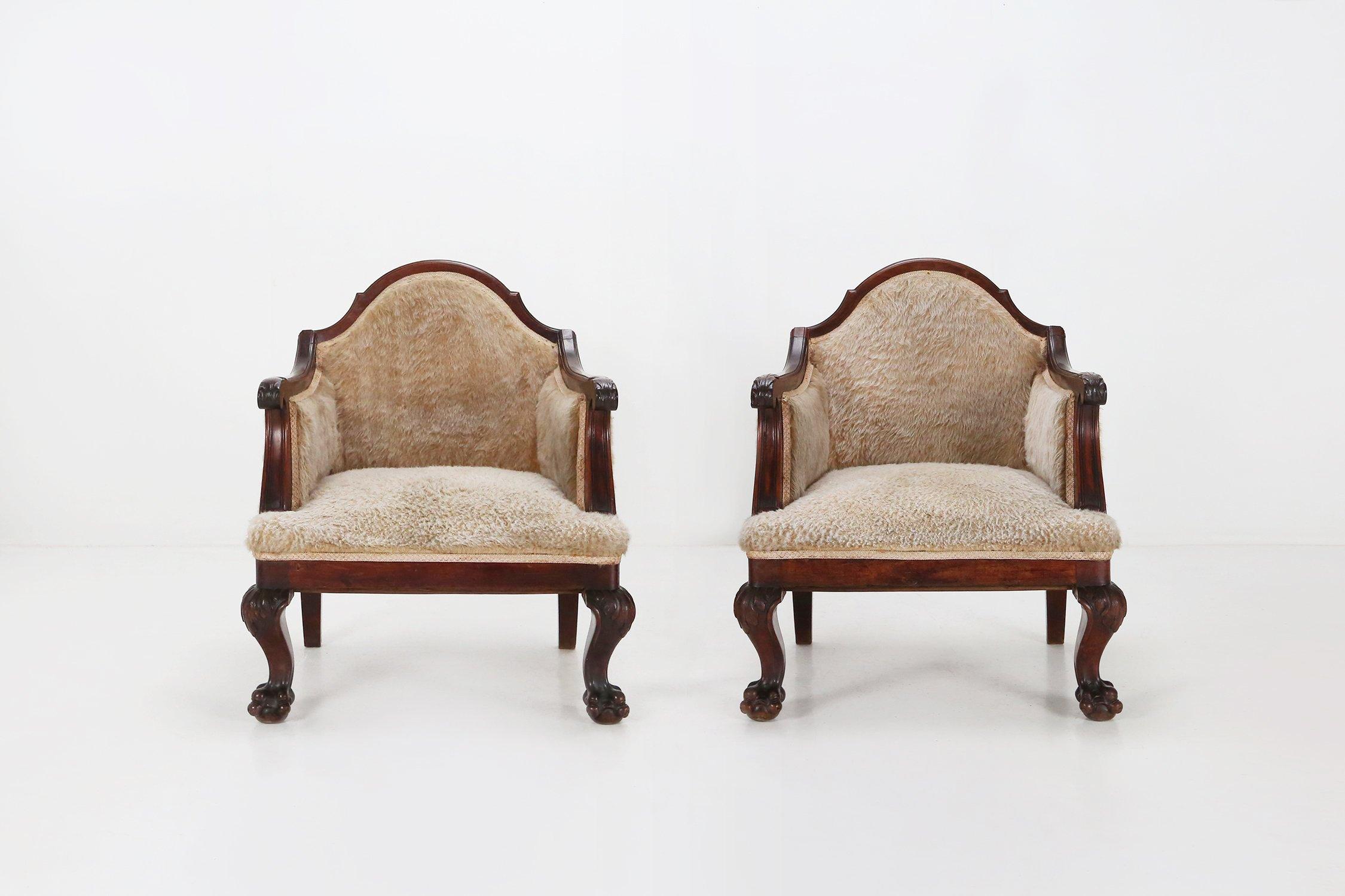 Set early Empire solid mahogany wood and sheepskin armchairs, France 1820s For Sale 4