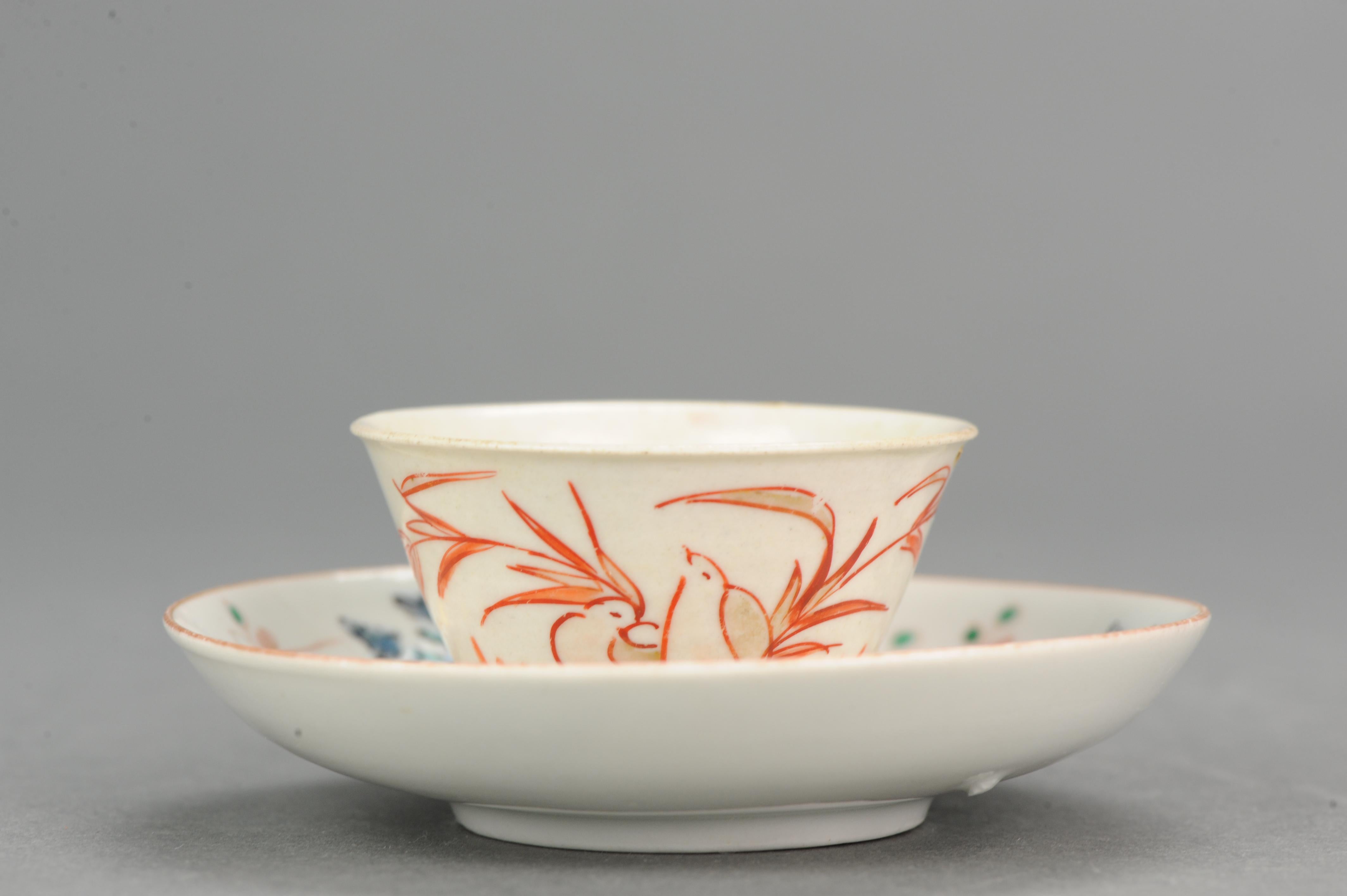 Lovely set of Japanese porcelain Imari.

Additional information:
Material: Porcelain 
Region of Origin: Japan
Period: 18th century Edo Period (1603–1867)
Condition: Perfect
Dimension: Large Ø 9.6 cm, Small Ø 5.6 cm